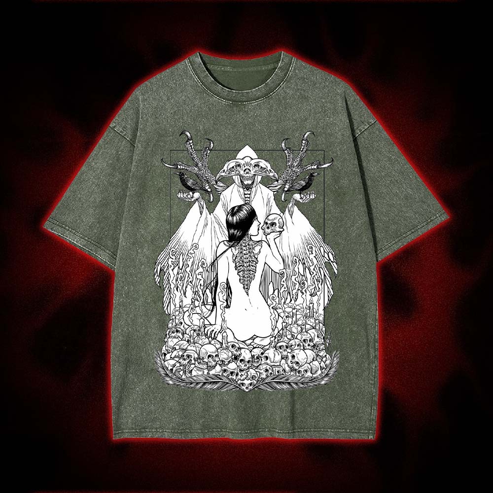 Death's Embrace Washed Tshirt