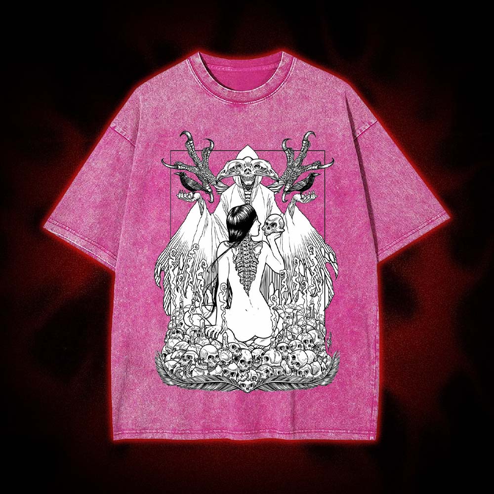 Death's Embrace Washed Tshirt