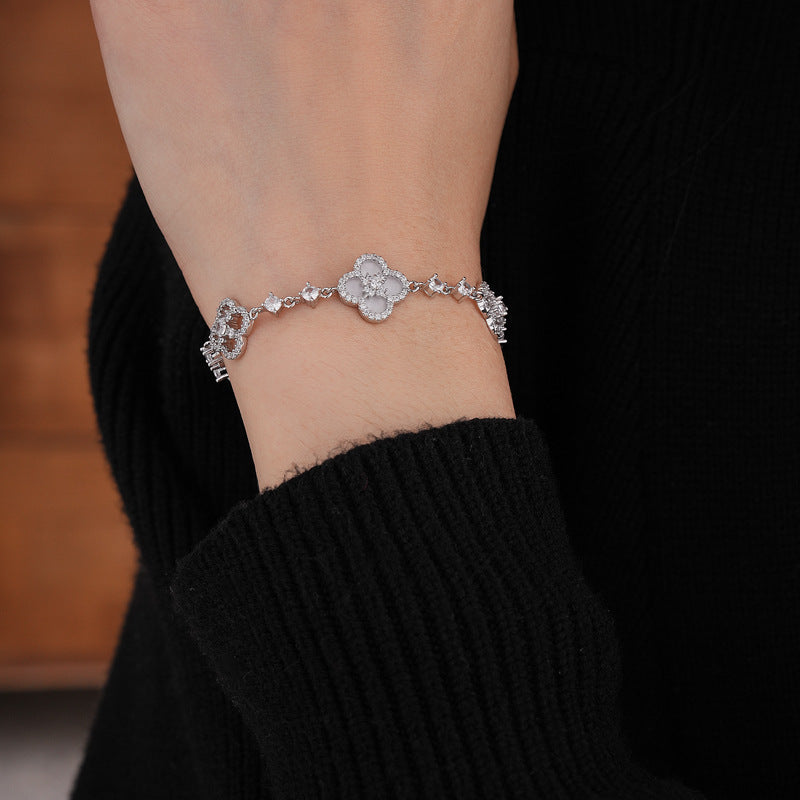 Sakura Cleef Bracelet