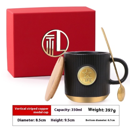 Starbucks-style Fish Scale Ceramic Mug with Copper Badge (for Coffee)