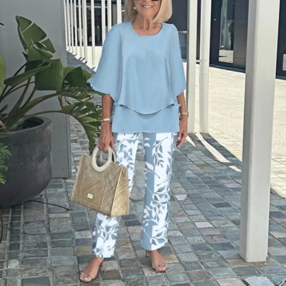 Casual round-neck mid-sleeve top with floral print and matching pants, two-piece set