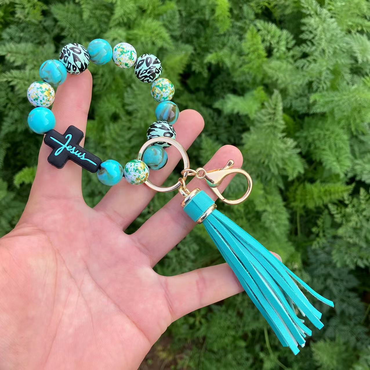 Leopard Print Beaded Bracelet & Silicone Cross Charm Keychain Set