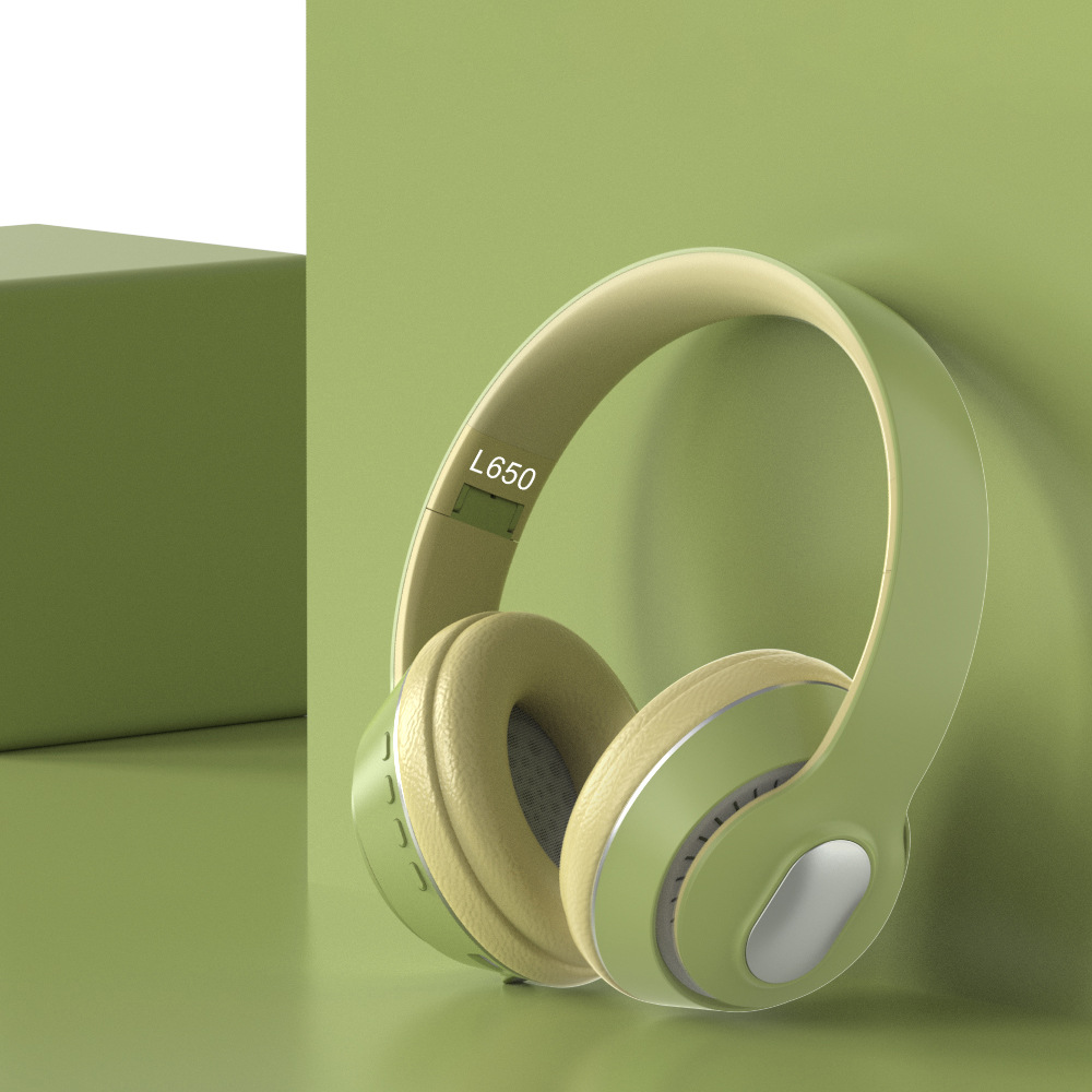 Over-ear Bluetooth Headphones