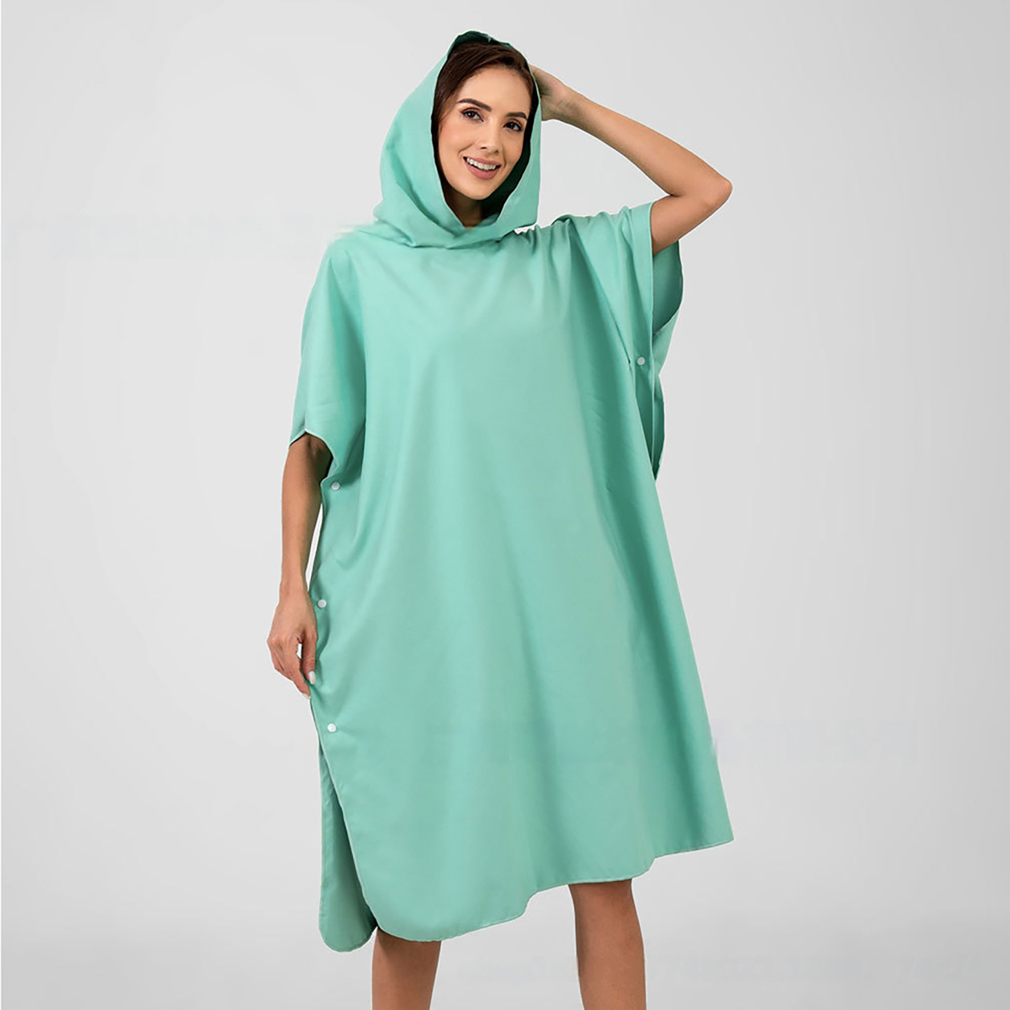 43.3" x 34.6'' Quick-Drying Microfiber Changing Robe w/ Hood