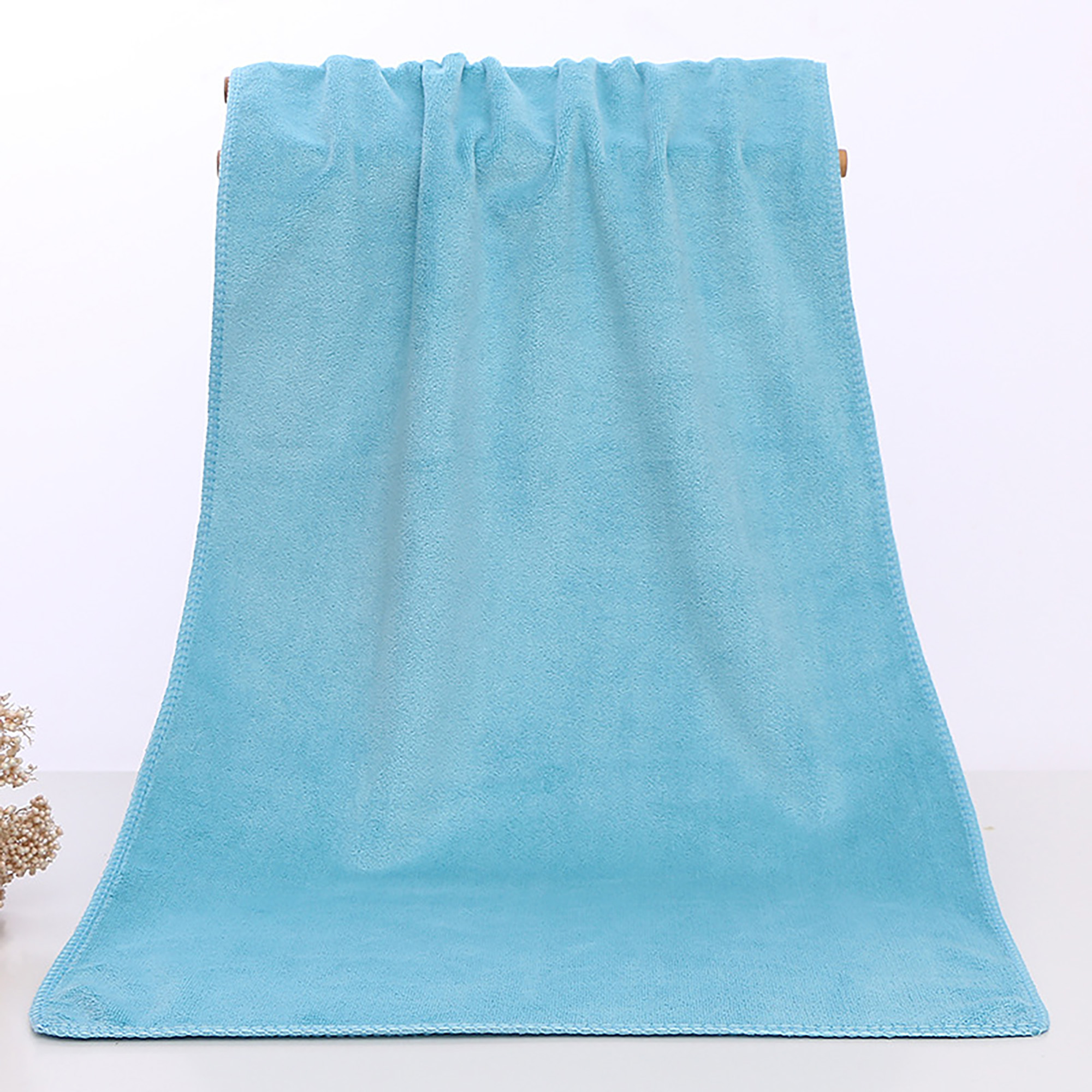 30" x 14" Premium Microfiber Towel for Hair Salons & Spas