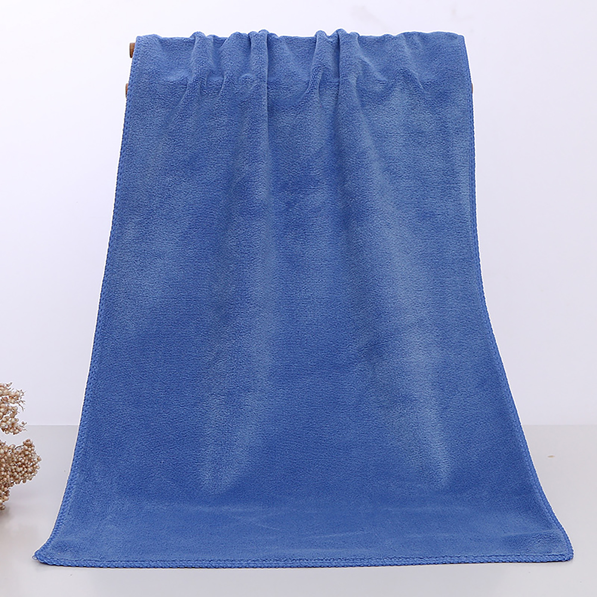 30" x 14" Premium Microfiber Towel for Hair Salons & Spas