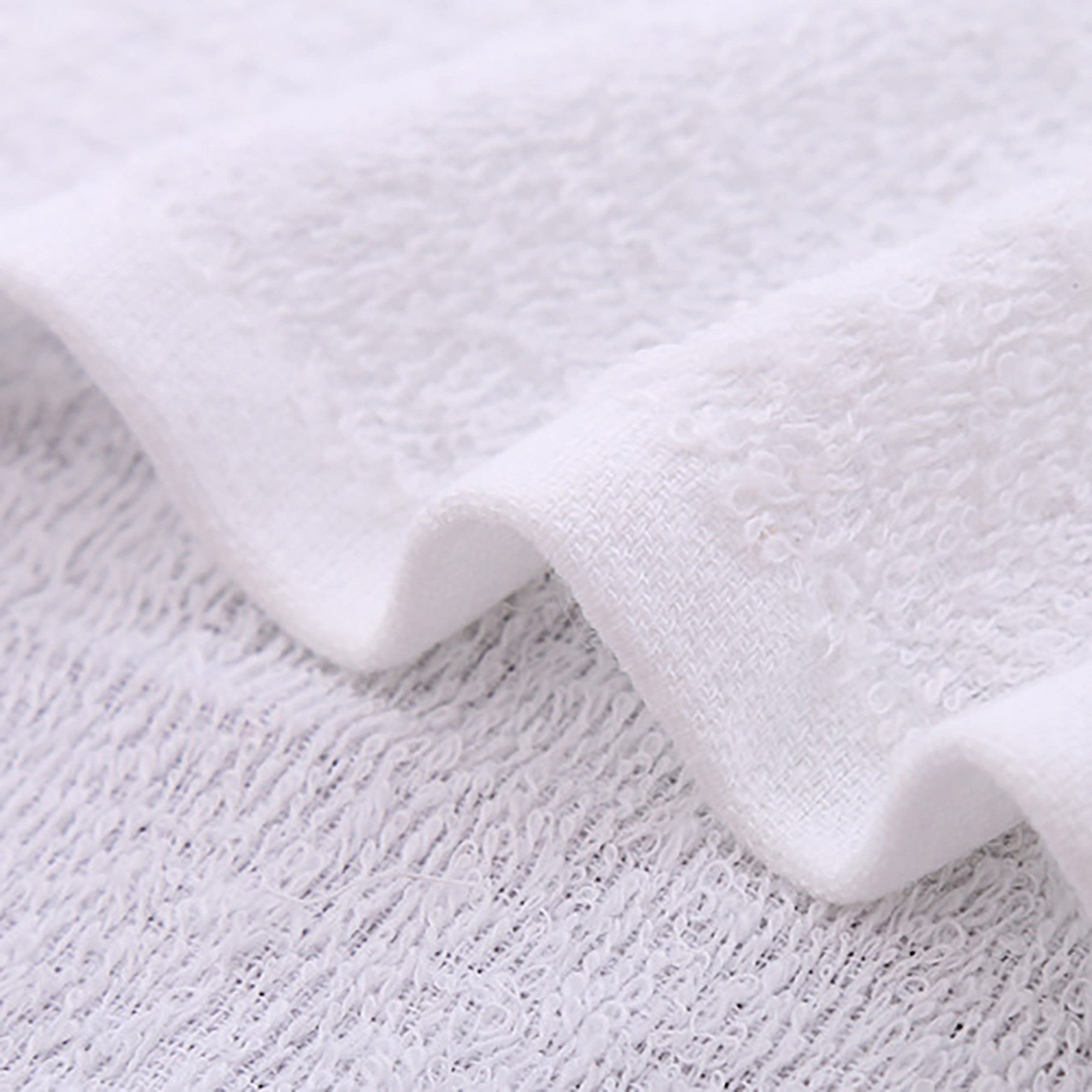 11.8" x 11.8" Disposable Compressed Towel Travel Portable