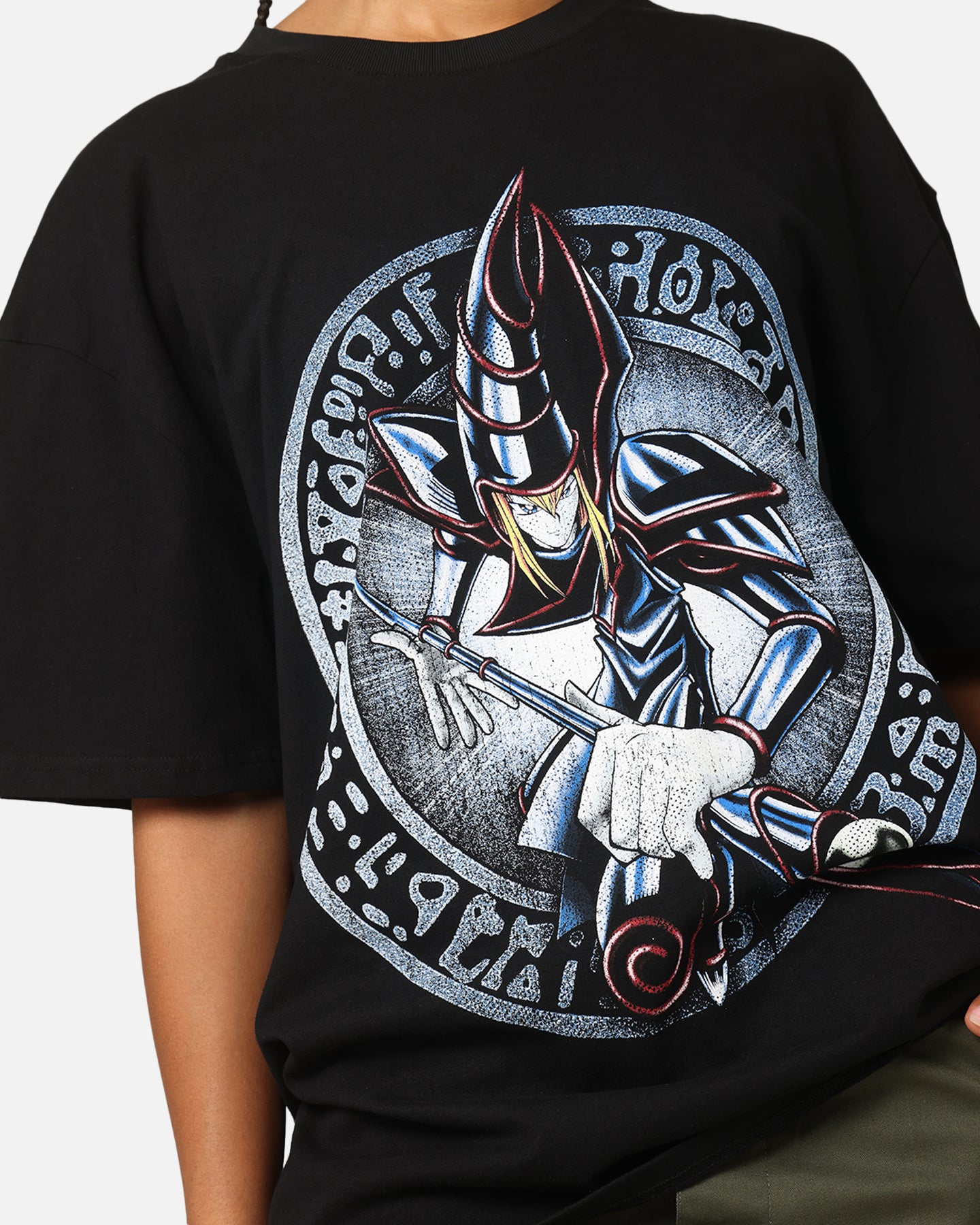 Yu-Gi-Oh! Dark Magician Card Heavyweight T-Shirt Black