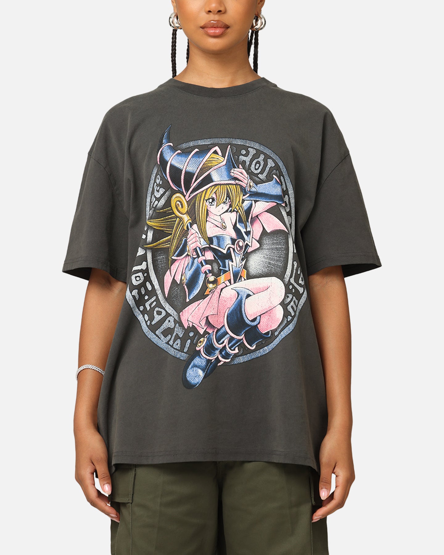 Yu-Gi-Oh! Dark Magician Girl Card Heavyweight T-Shirt Black Wash
