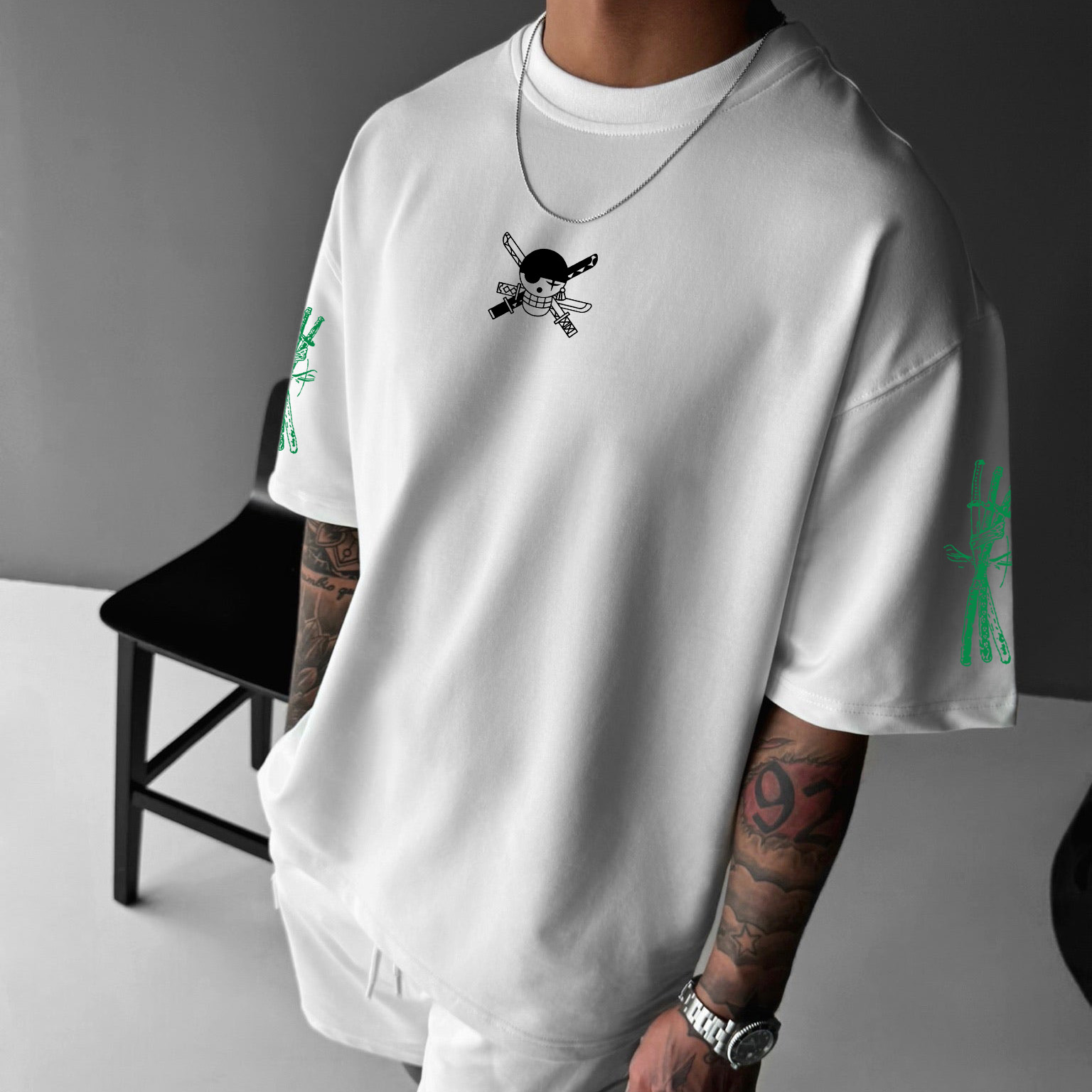 Unisex Anime Inspired Vintage T-Shirt丨