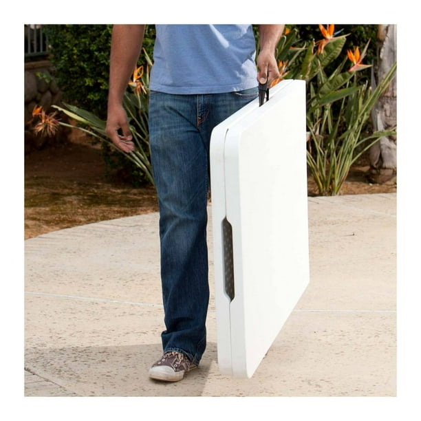 Mesa Plegable Lifetime Portafolio de 2.44 m