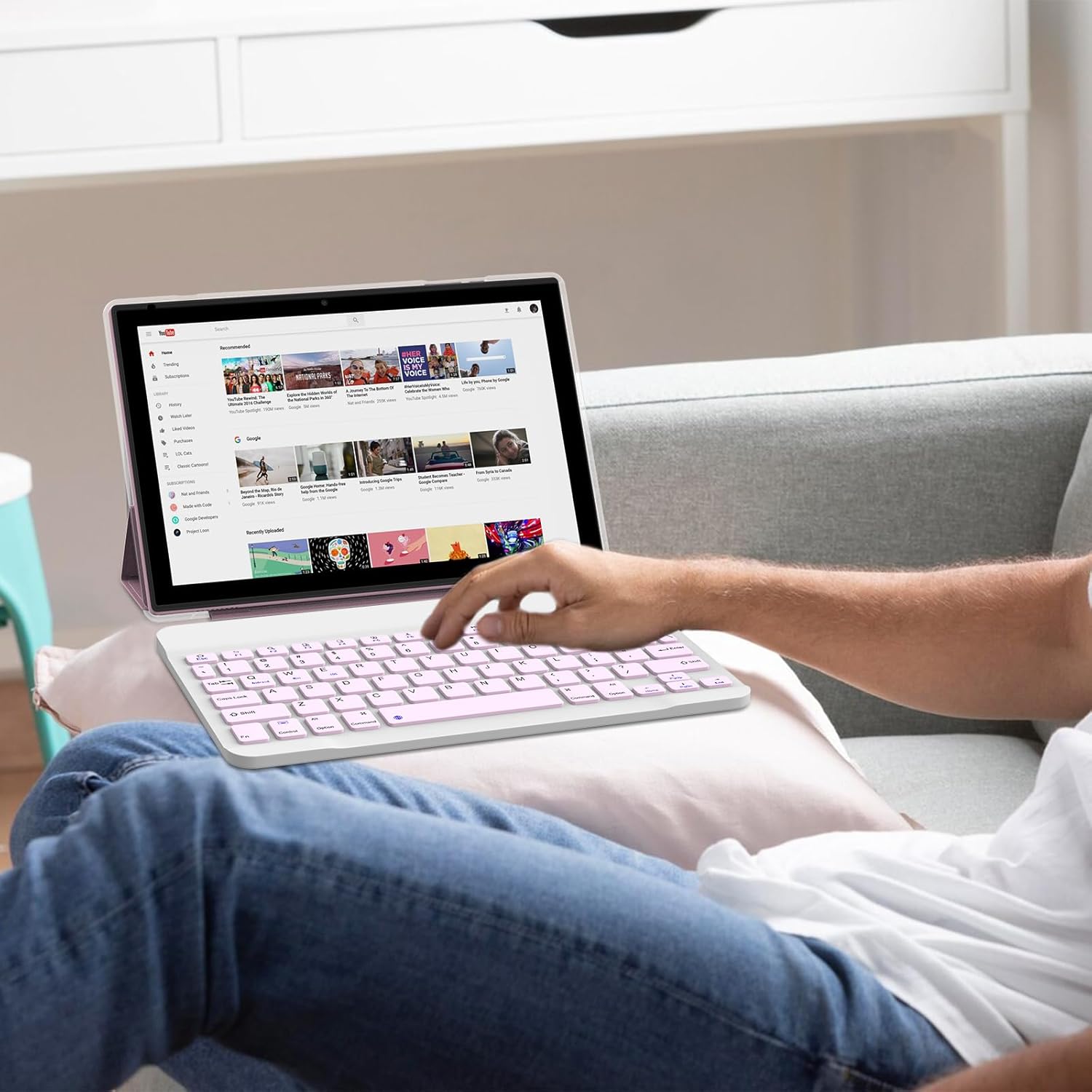 Tablet con teclado 2 en 1, Android 11, 10.1 pulgadas FHD, con teclado/mouse/funda/lápiz capacitivo/película templada, 64 GB+2 GB, Wi-Fi, cámara dual 8 MP, procesador quad core, batería 6,000 mAh, rosa