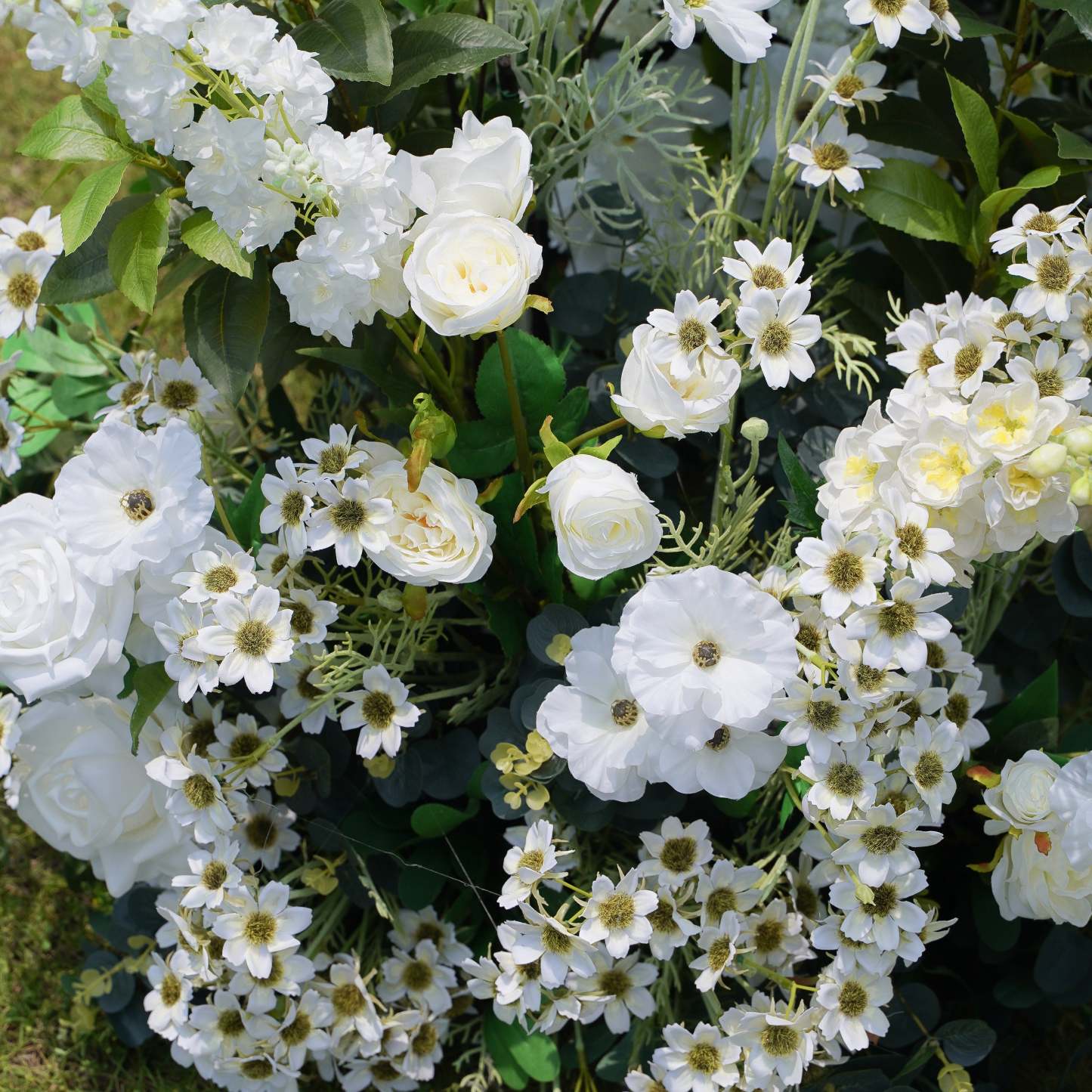 Gianna： Wedding Party Background Floral Arch Decoration