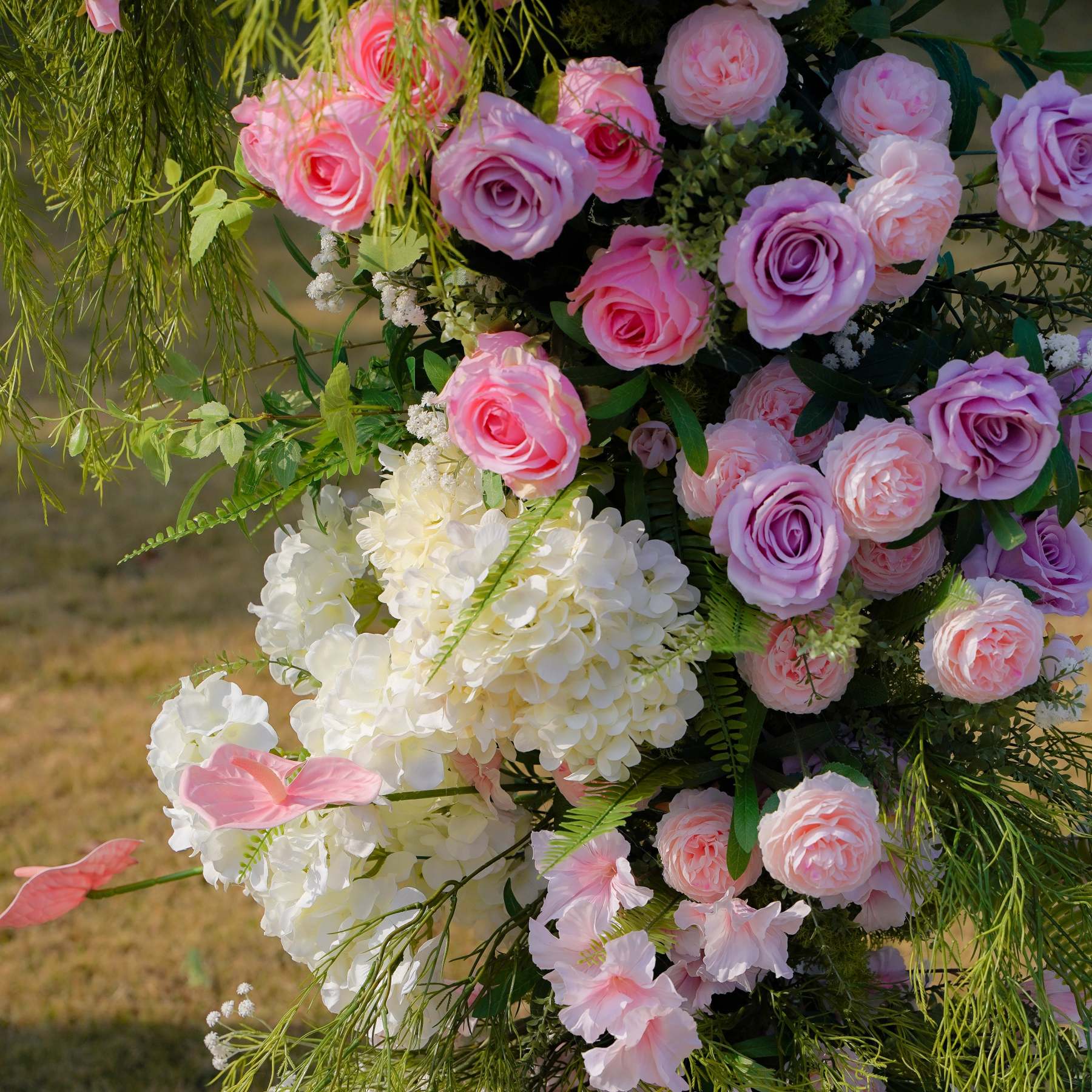 Mabry：Rose Morning Floral Arch Decoration