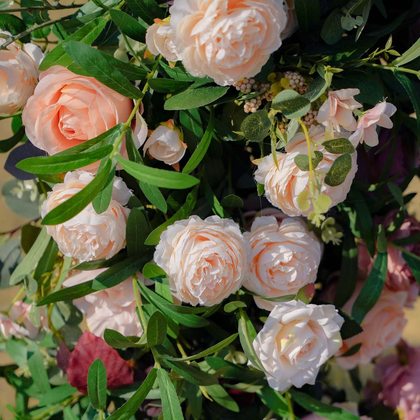 Moet：New Wedding Party Background Floral Arch Decoration