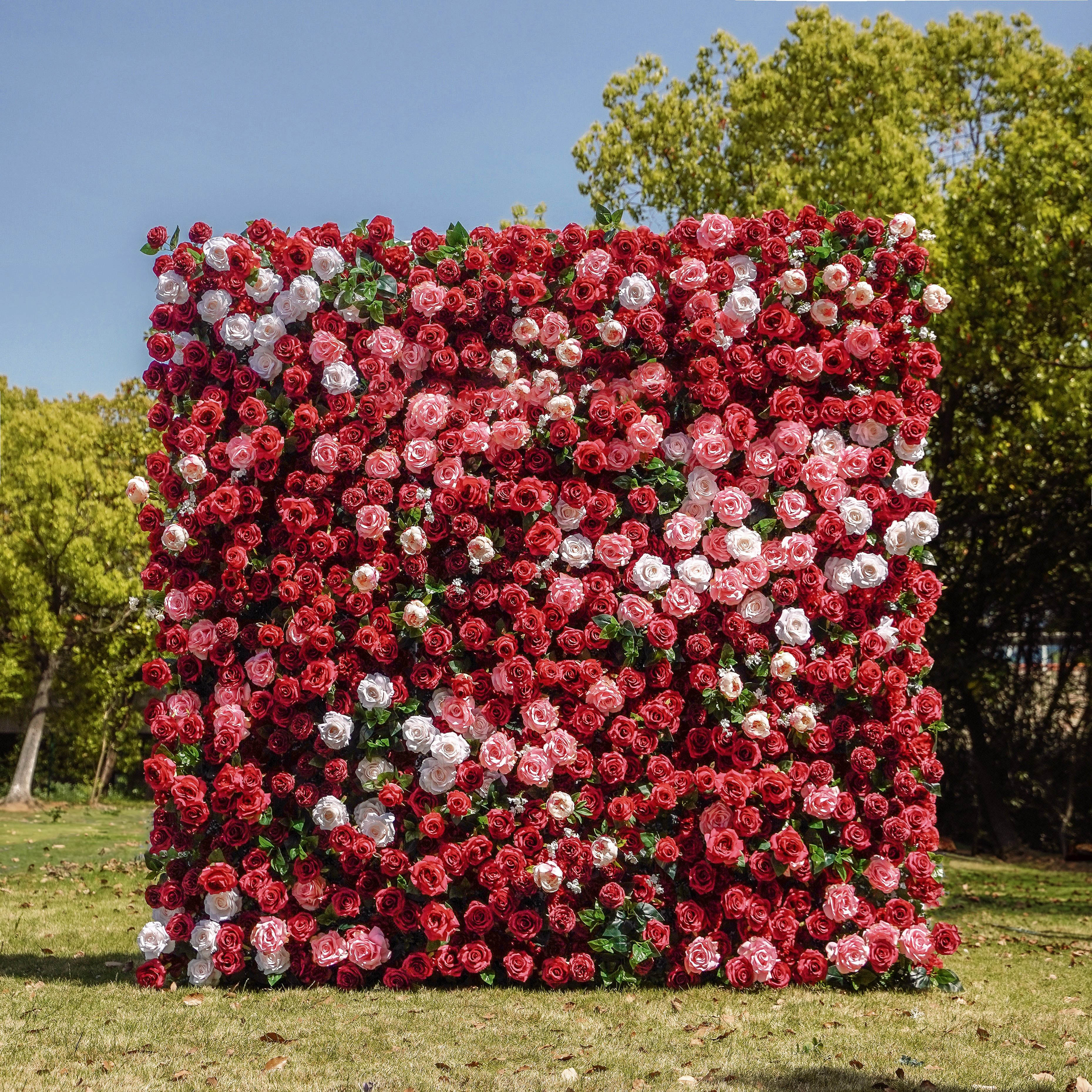 Zita：5D Fabric Artificial rolling up curtain flower wall