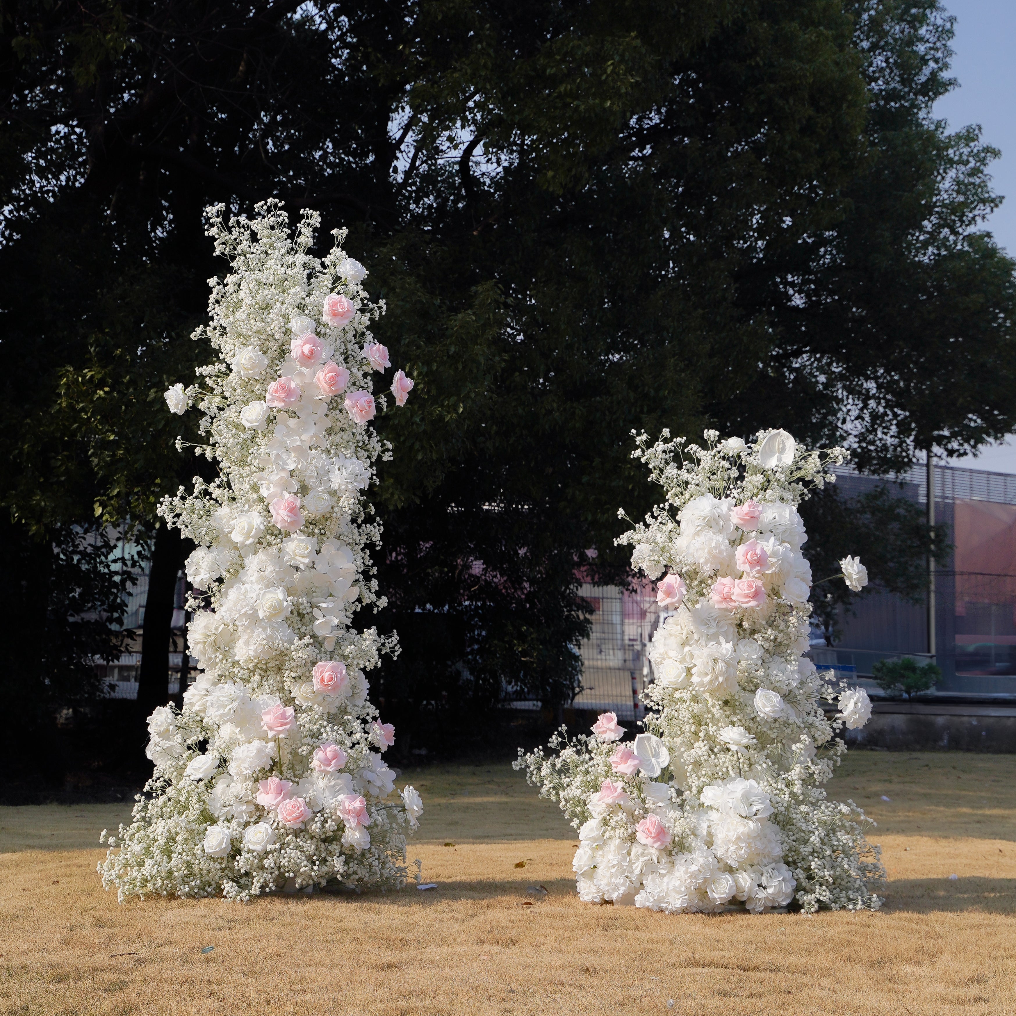 Frieda： Wedding Party Background Floral Arch Decoration