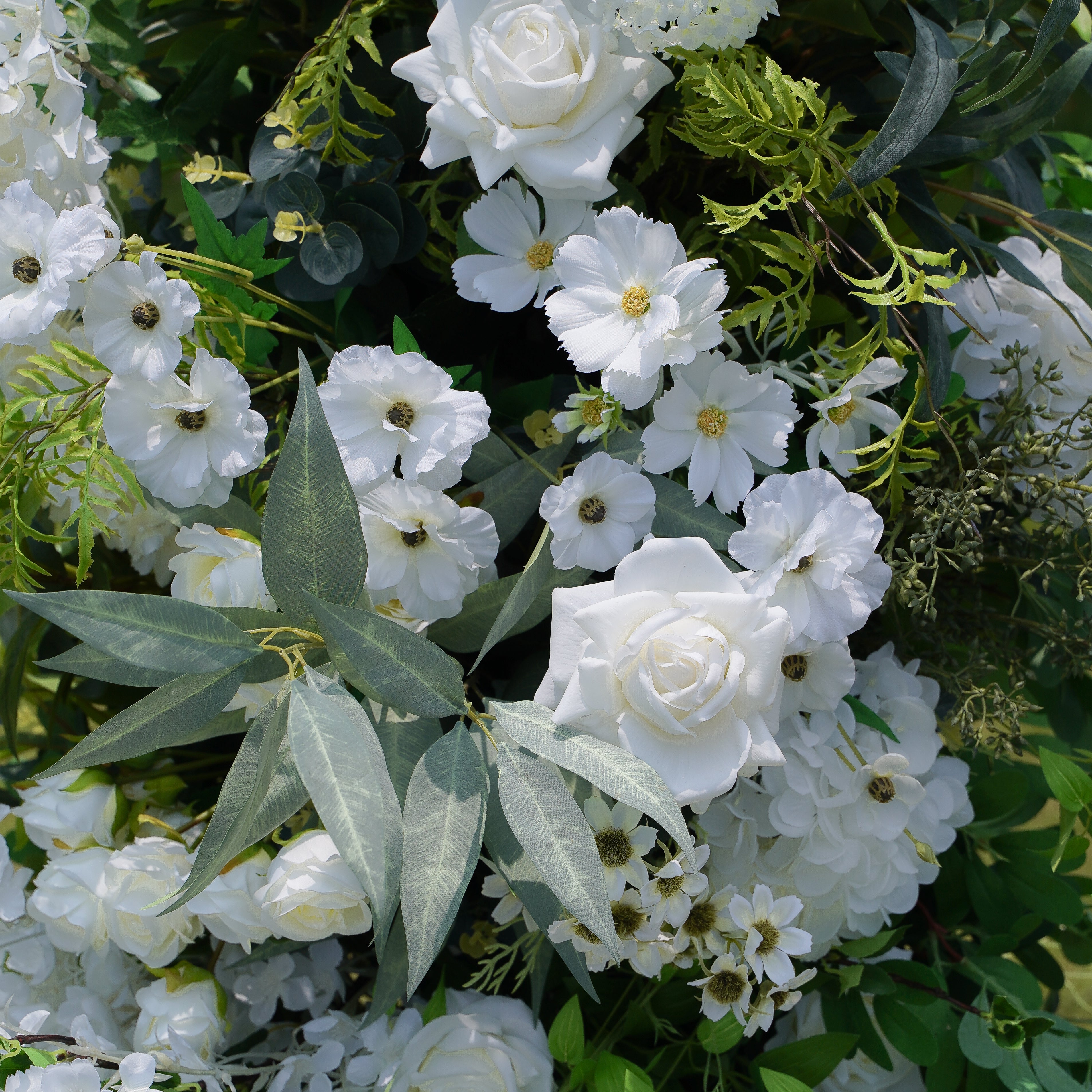 Gianna： Wedding Party Background Floral Arch Decoration