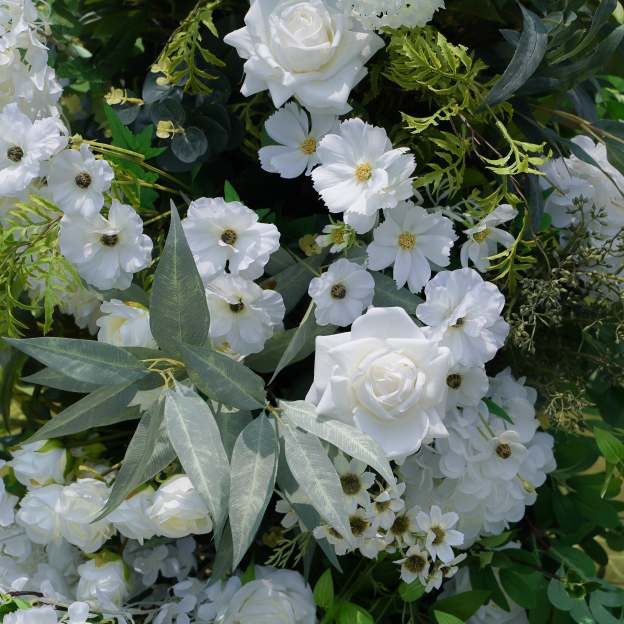 Gianna： Wedding Party Background Floral Arch Decoration