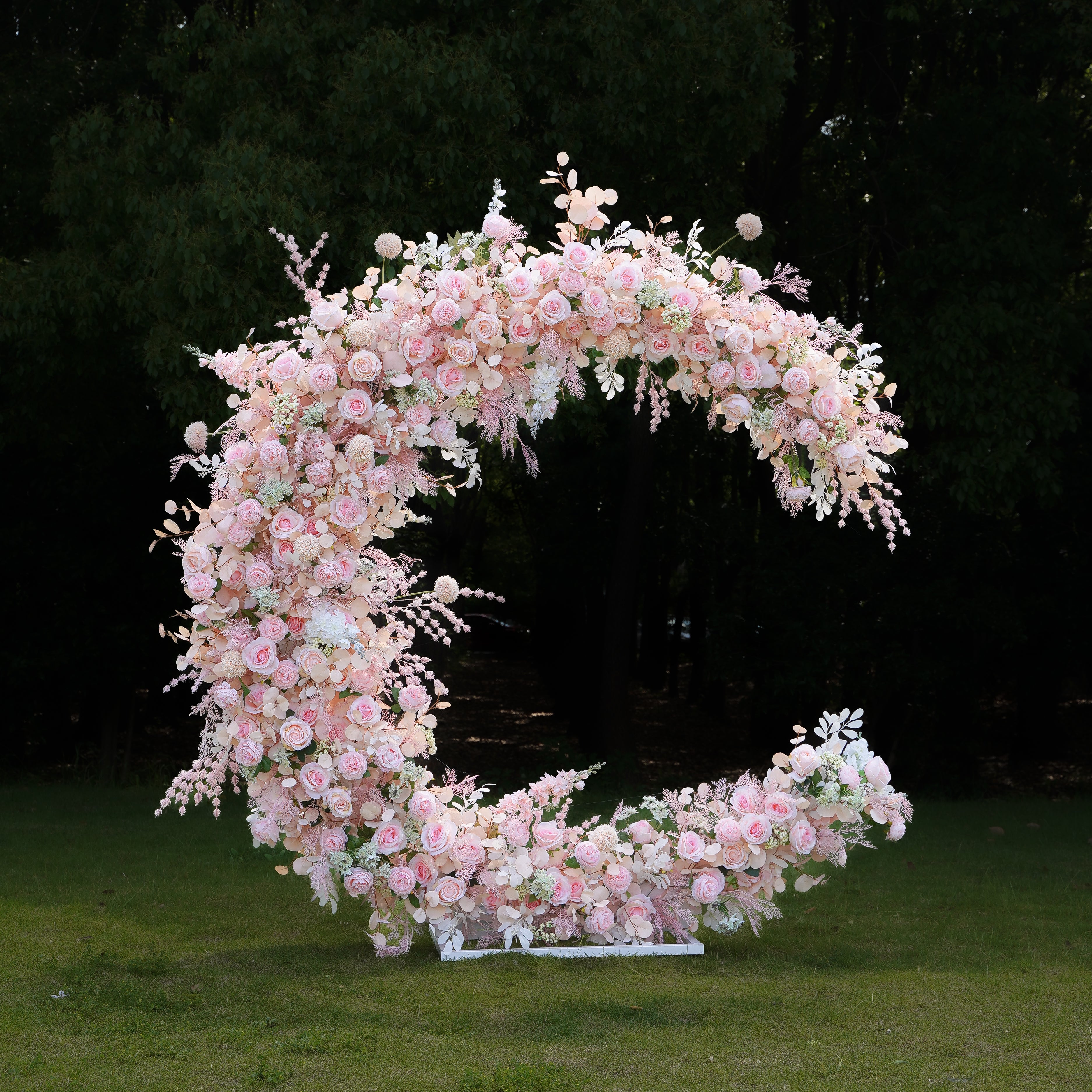 Keira：2025 New Wedding Party Background Floral Arch Decoration