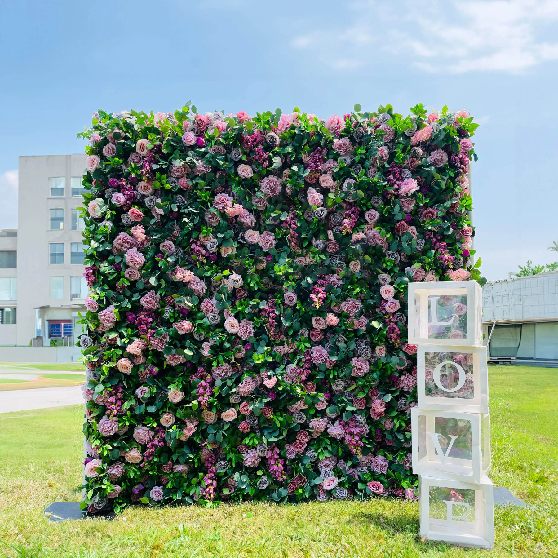 Autumn：5D Fabric Artificial rolling up curtain flower wall
