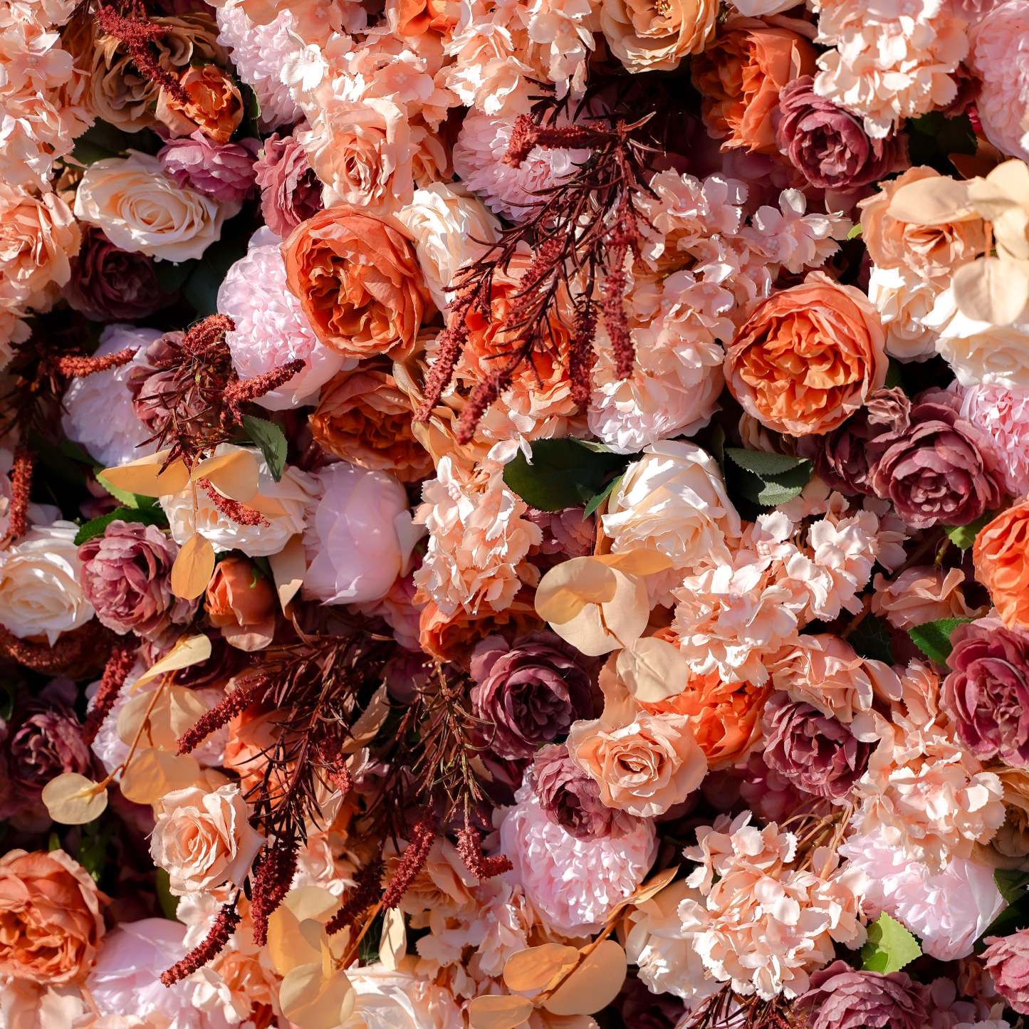 Renata：7D Fabric Artificial rolling up curtain flower wall