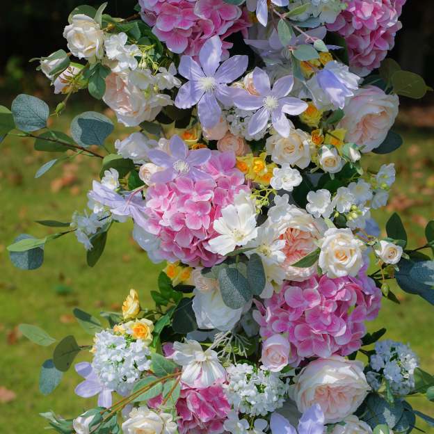 Alexa：Wedding Party Background Floral Arch Decoration