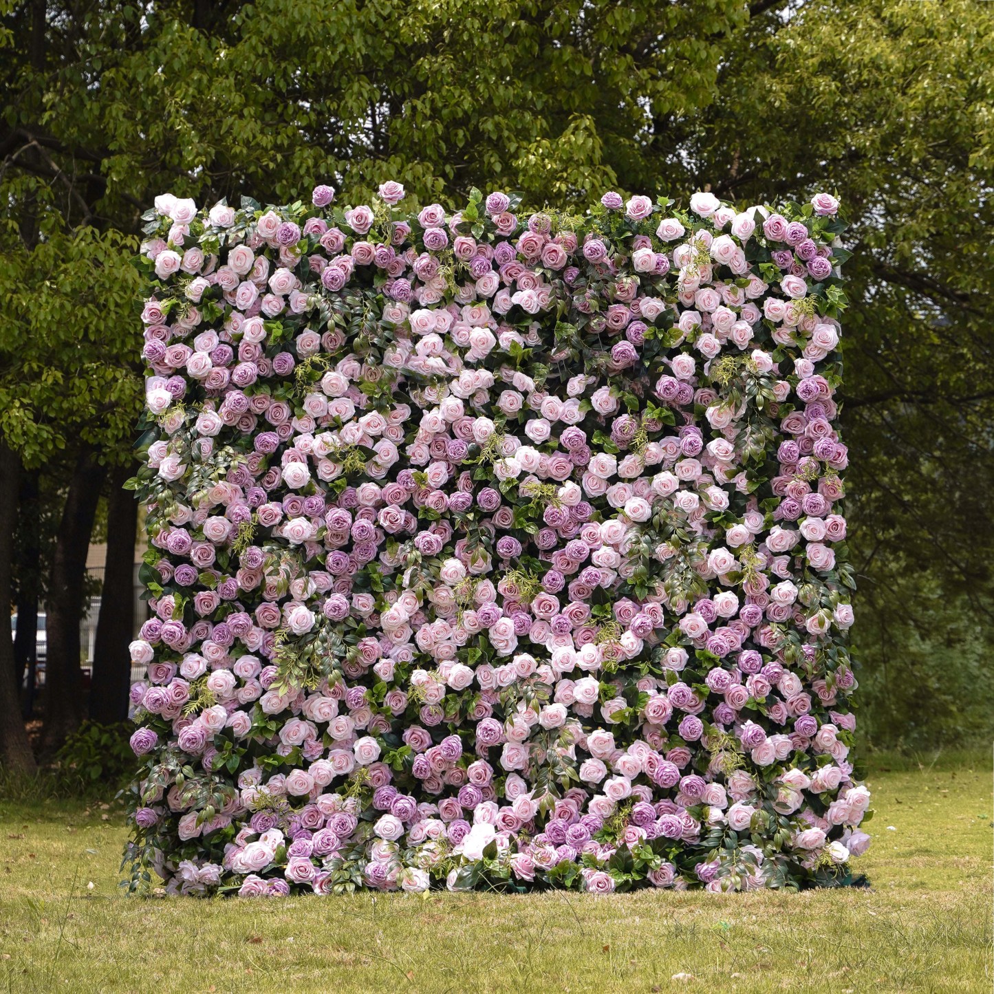 Tamara：5D Fabric Artificial rolling up curtain flower wall