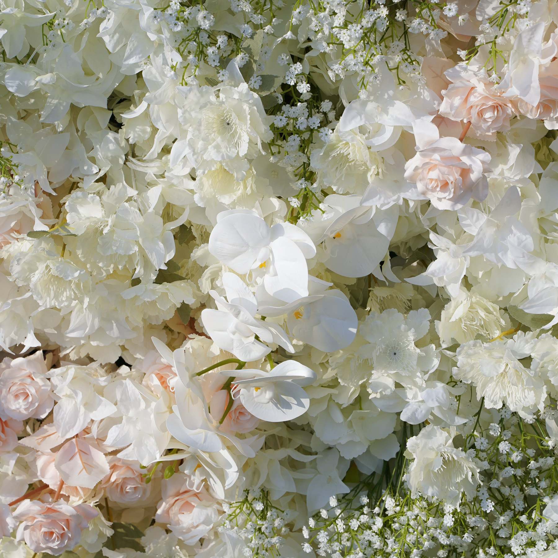 Adalyn：5D Fabric Artificial rolling up curtain flower wall