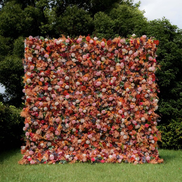 Caramel：7D Fabric Artificial rolling up curtain flower wall