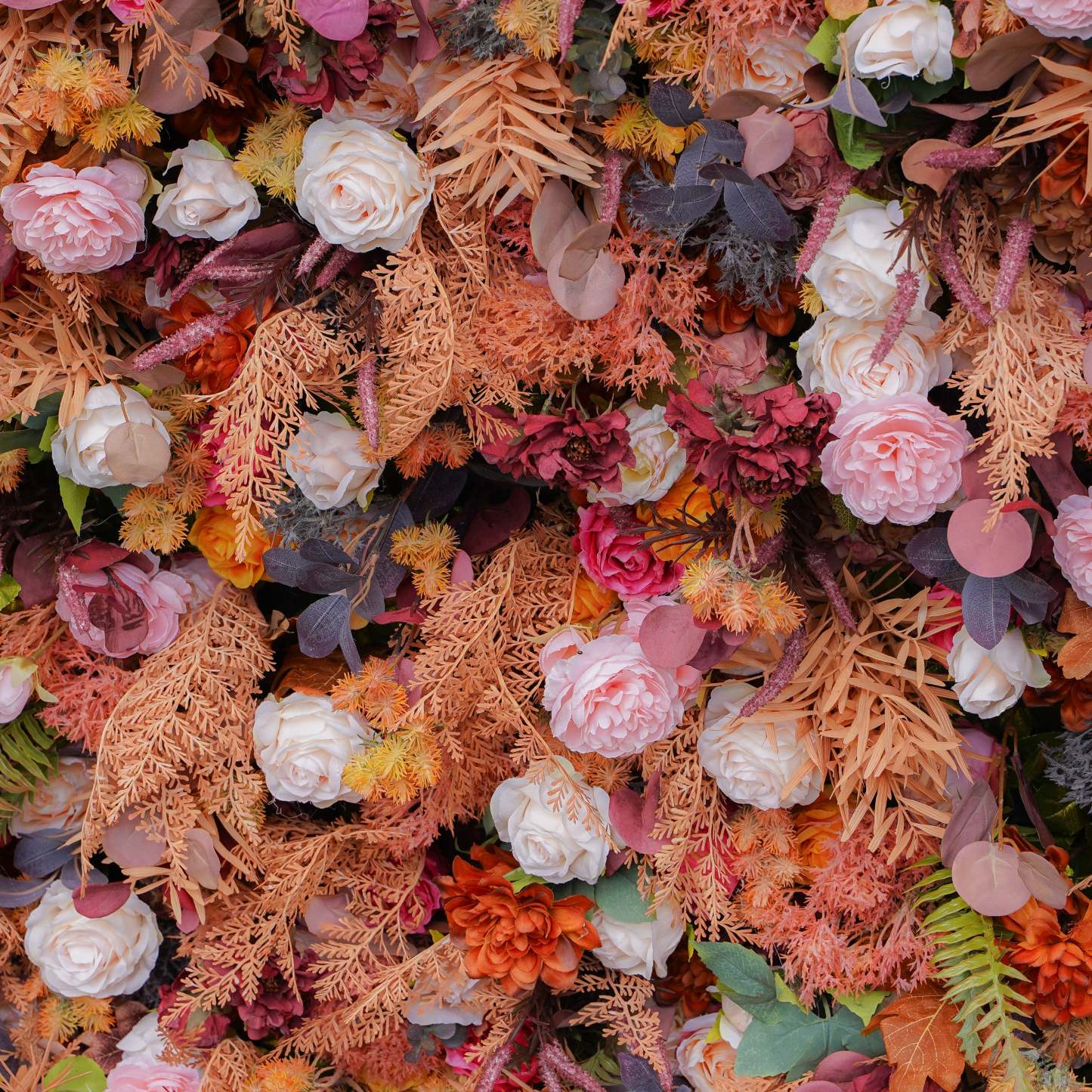 Caramel：7D Fabric Artificial rolling up curtain flower wall