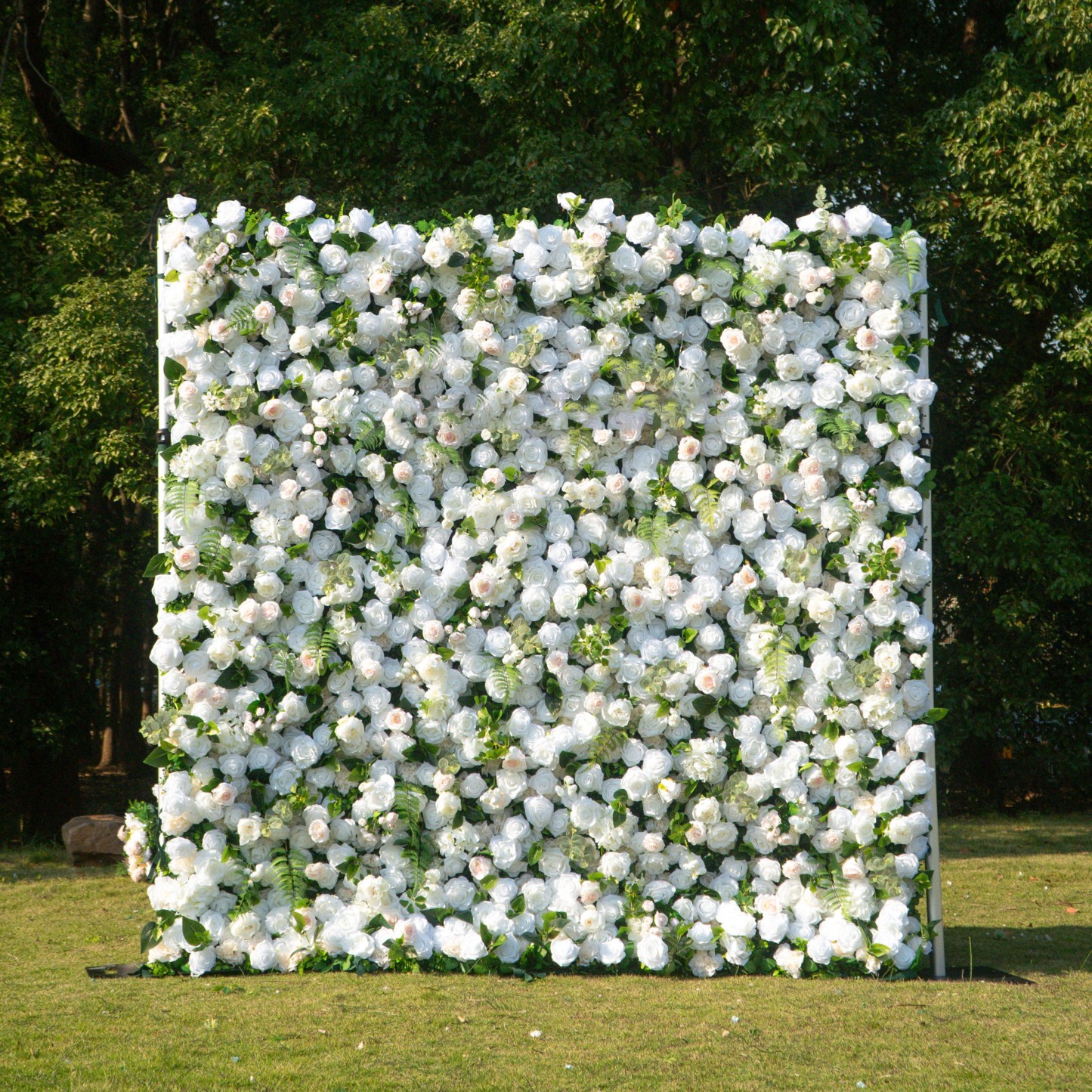 Cherish：5D Fabric Artificial rolling up curtain flower wall