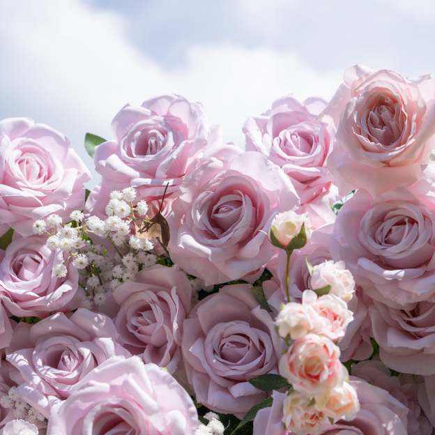 Cori：3D Fabric Artificial rolling up curtain flower wall