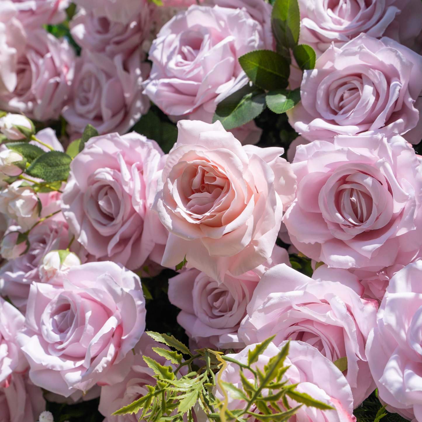 Cori：3D Fabric Artificial rolling up curtain flower wall