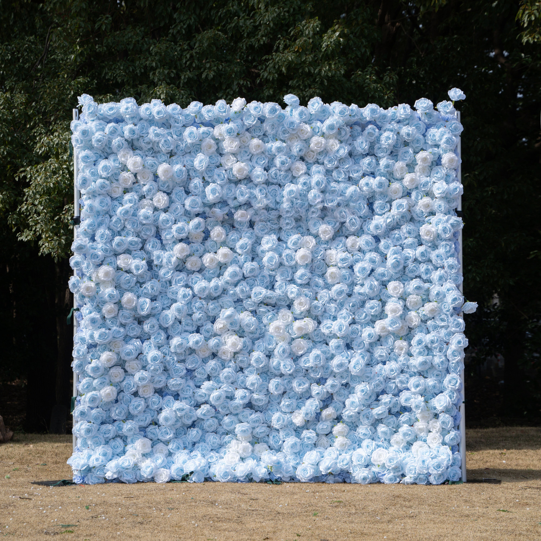 Faith：3D Fabric Artificial rolling up curtain flower wall