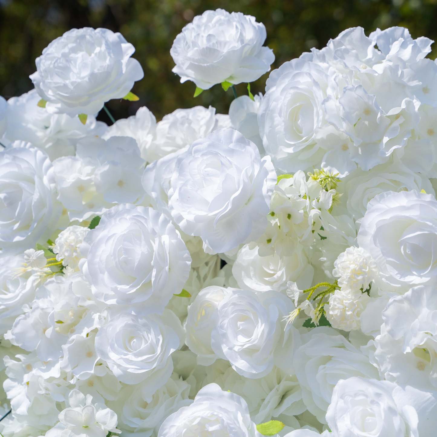 Felicity：5D Fabric Artificial rolling up curtain flower wall