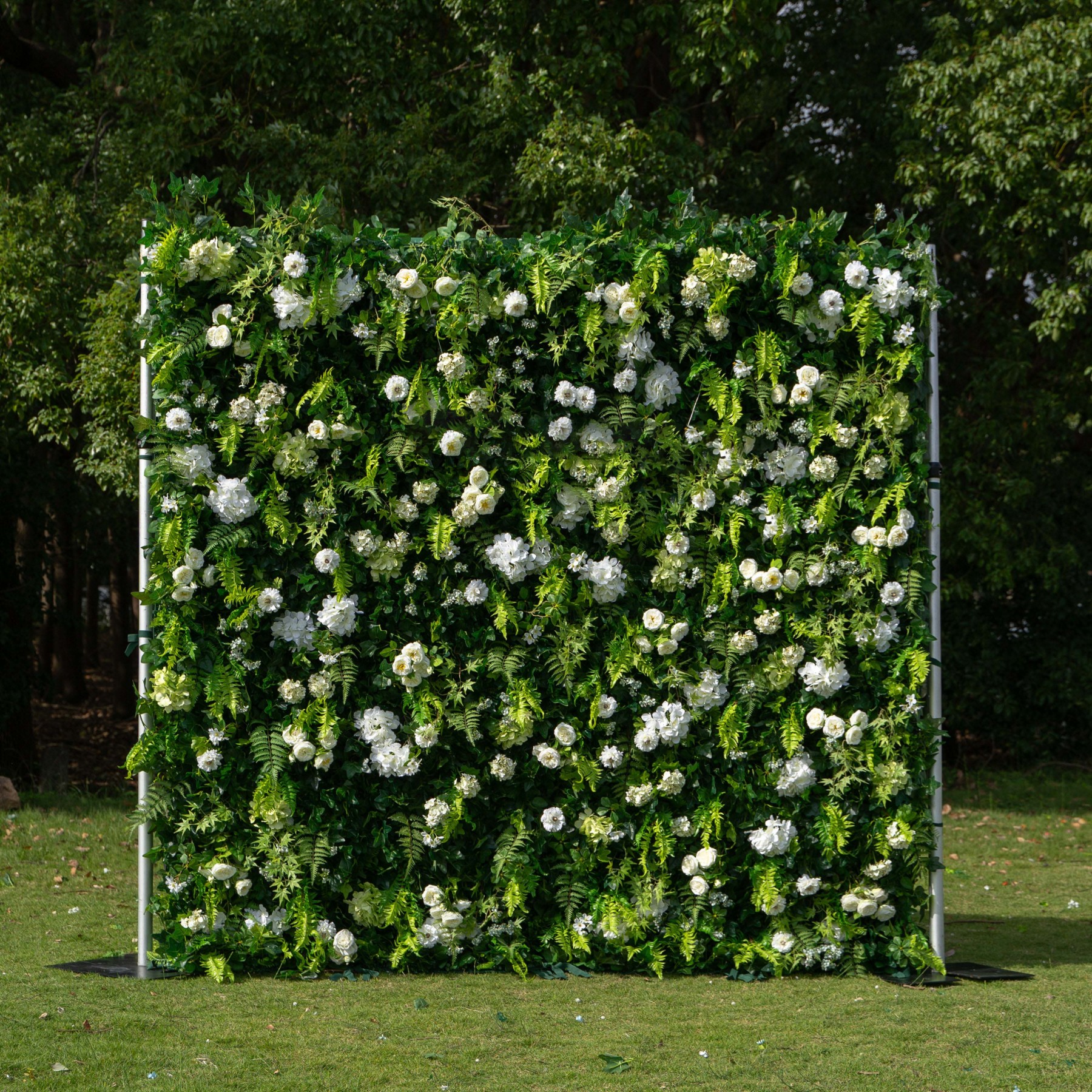 Fernando：5D Fabric Artificial rolling up curtain flower wall