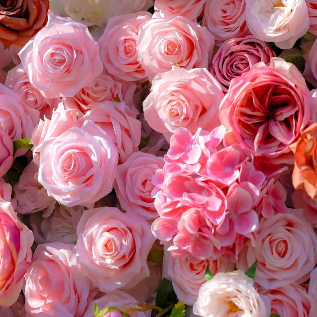 Gabrielle：7D 2023 New Fabric Artificial rolling up curtain flower wall