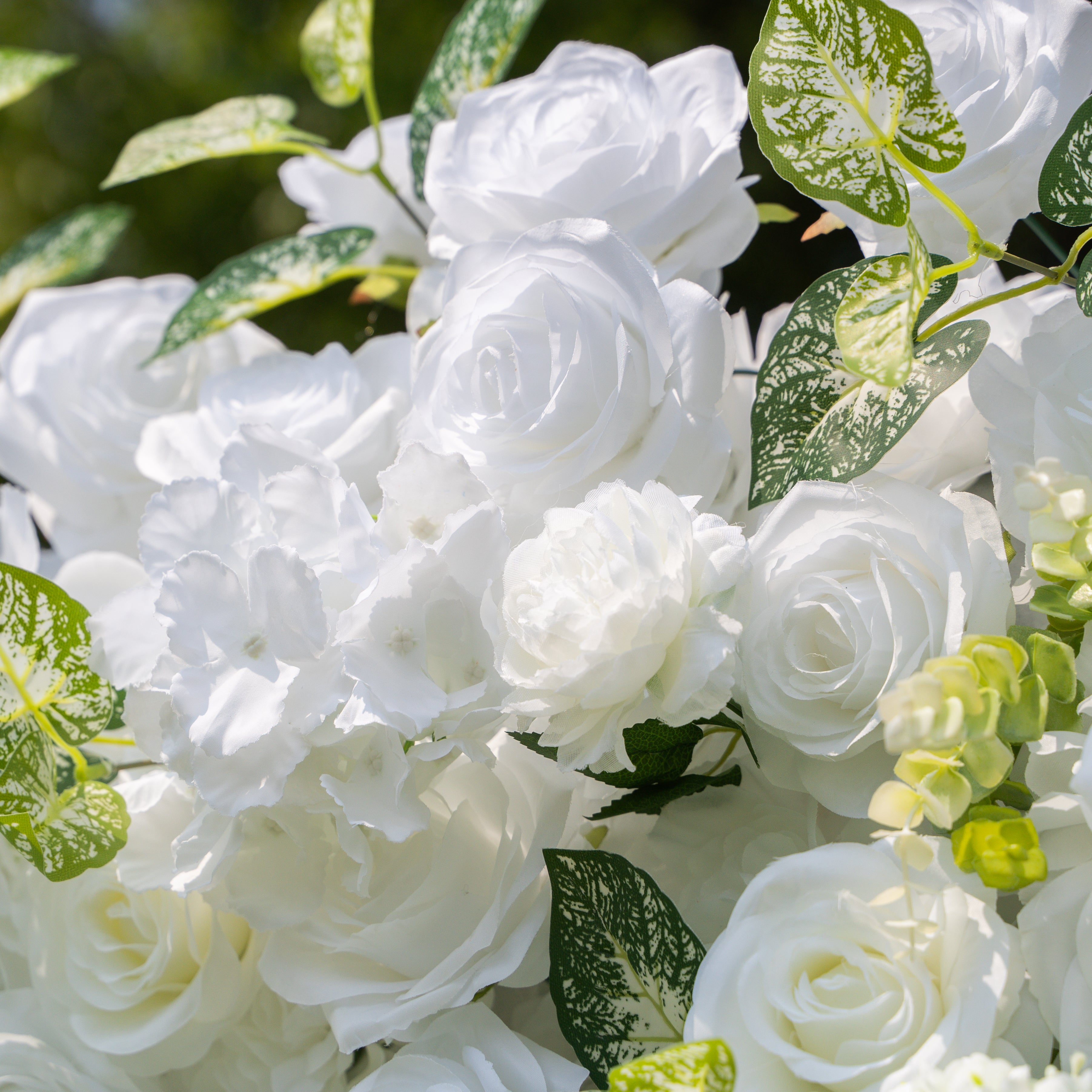 Icing ：3D Fabric Artificial rolling up curtain flower wall