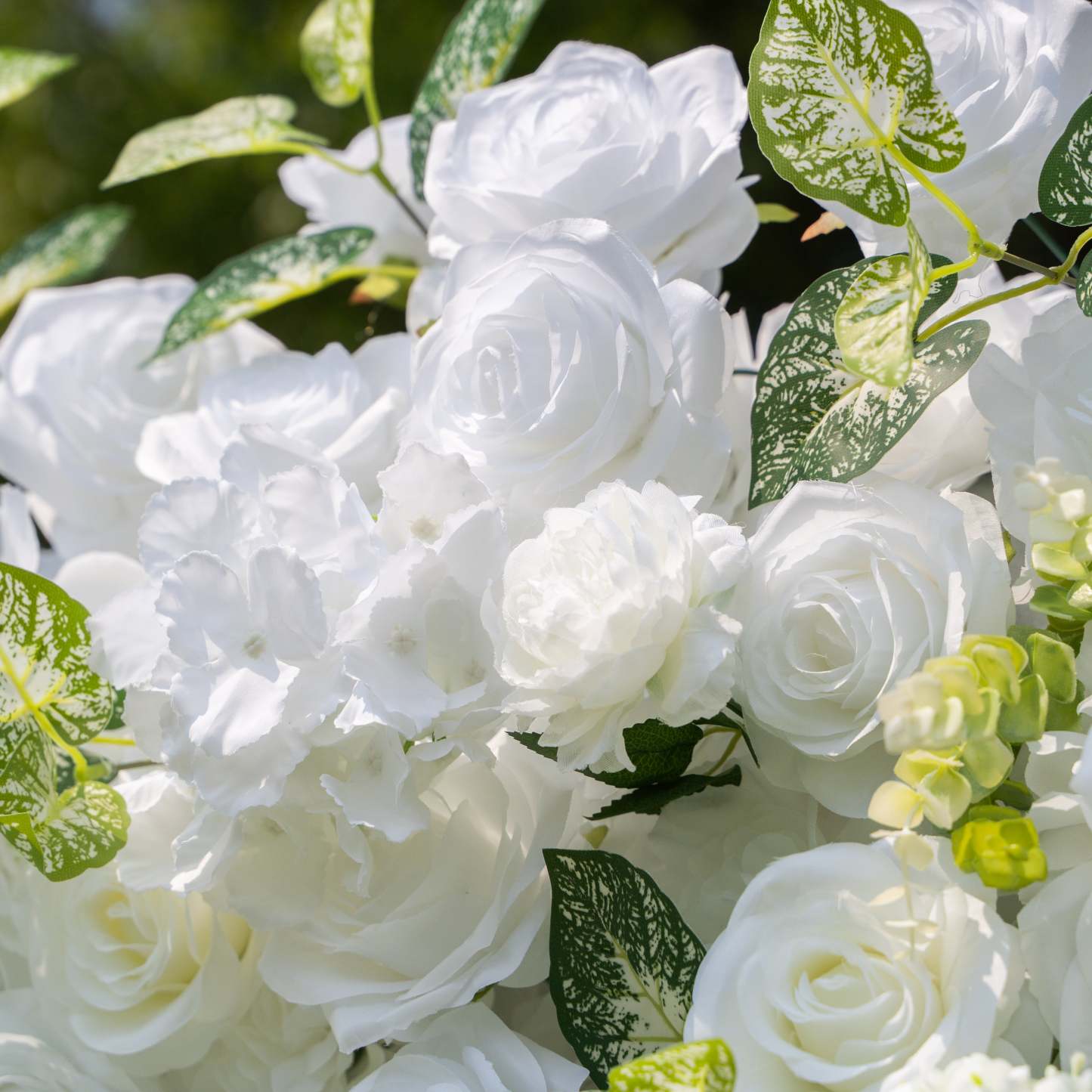 Icing ：3D Fabric Artificial rolling up curtain flower wall