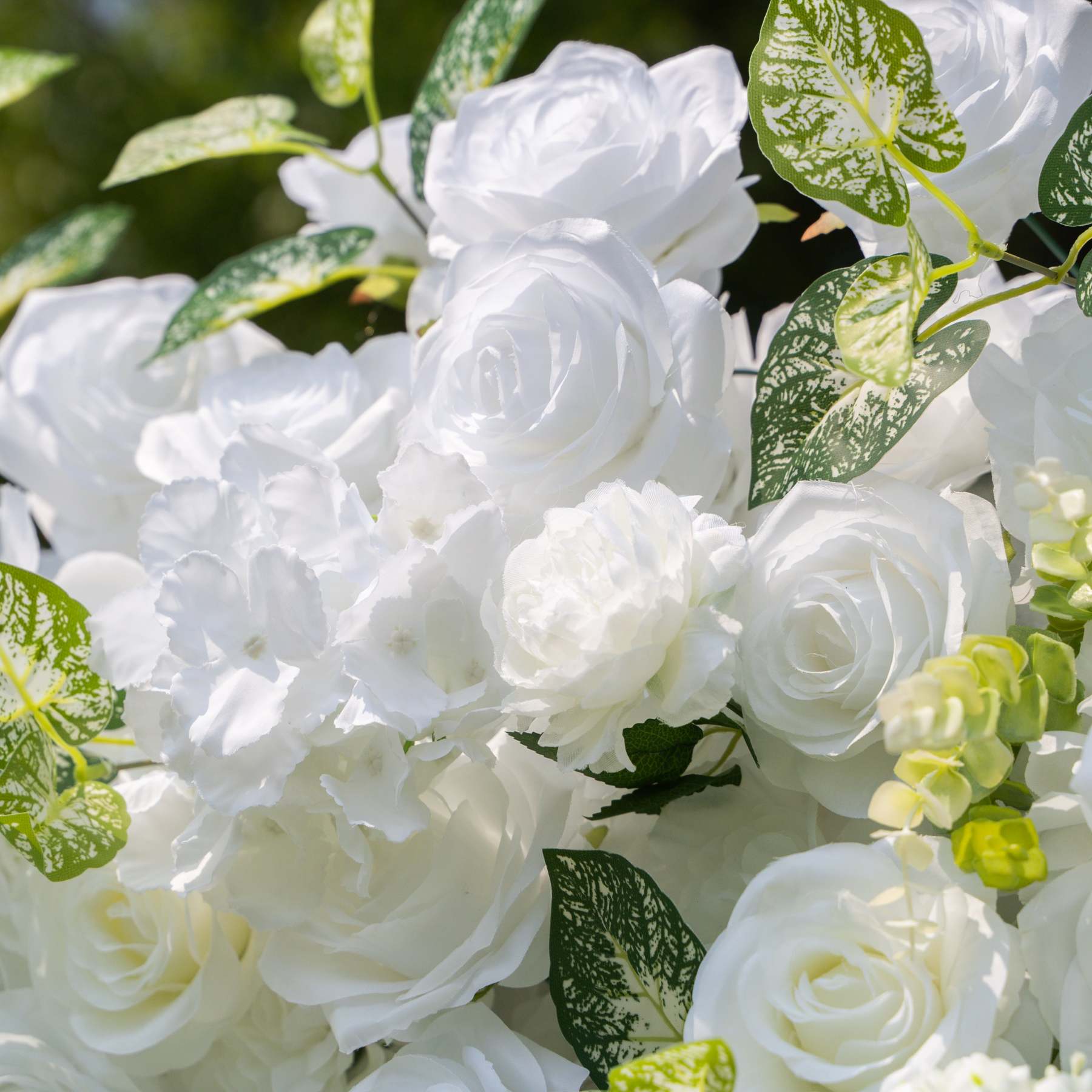 Icing ：3D Fabric Artificial rolling up curtain flower wall