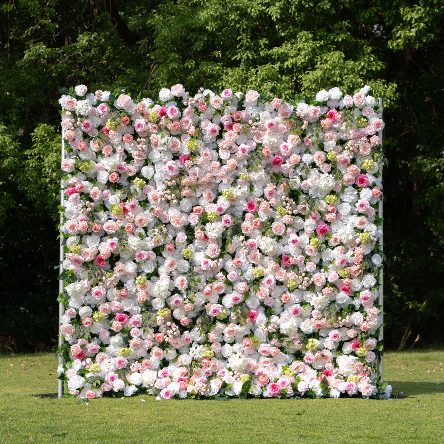 Jodie：4D Fabric Artificial rolling up curtain flower wall