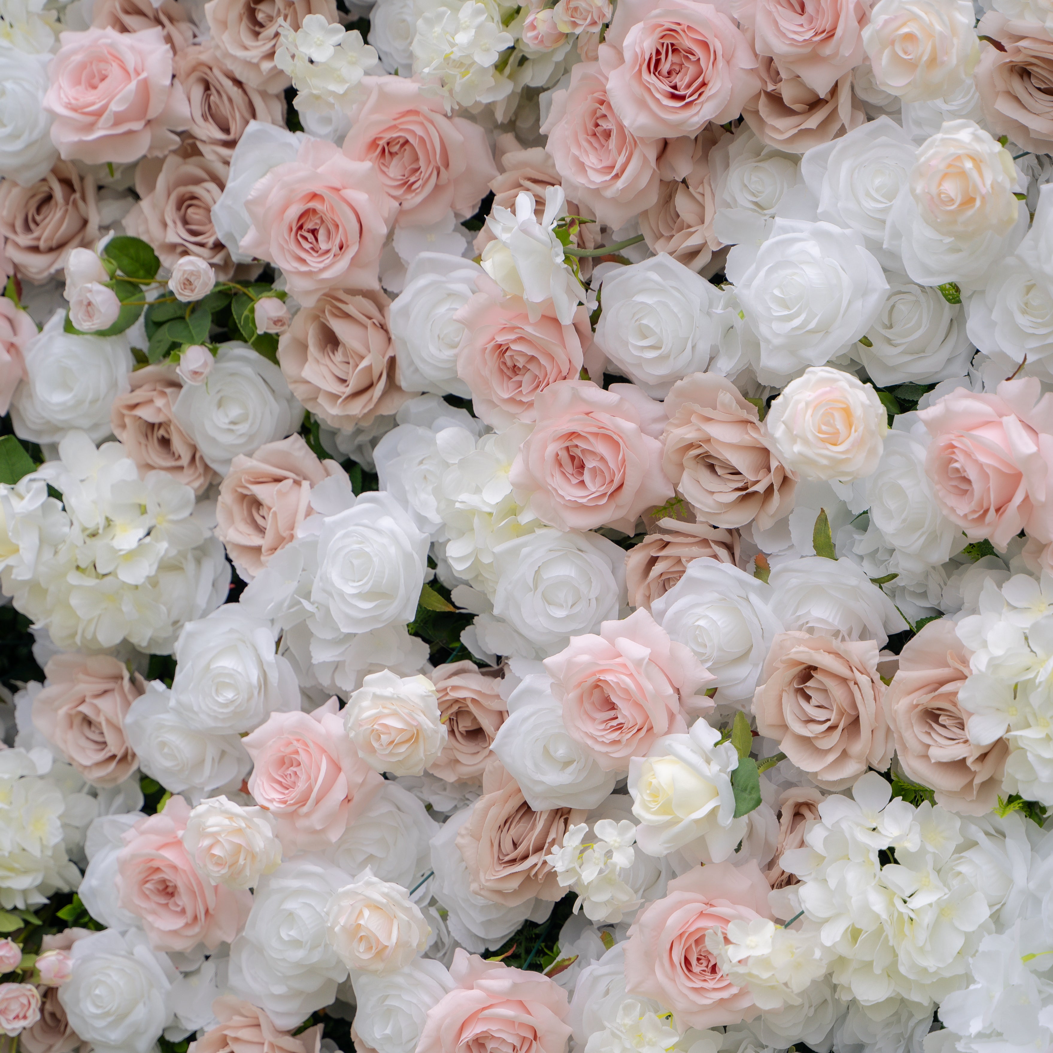 Khloe：4D Fabric Artificial rolling up curtain flower wall