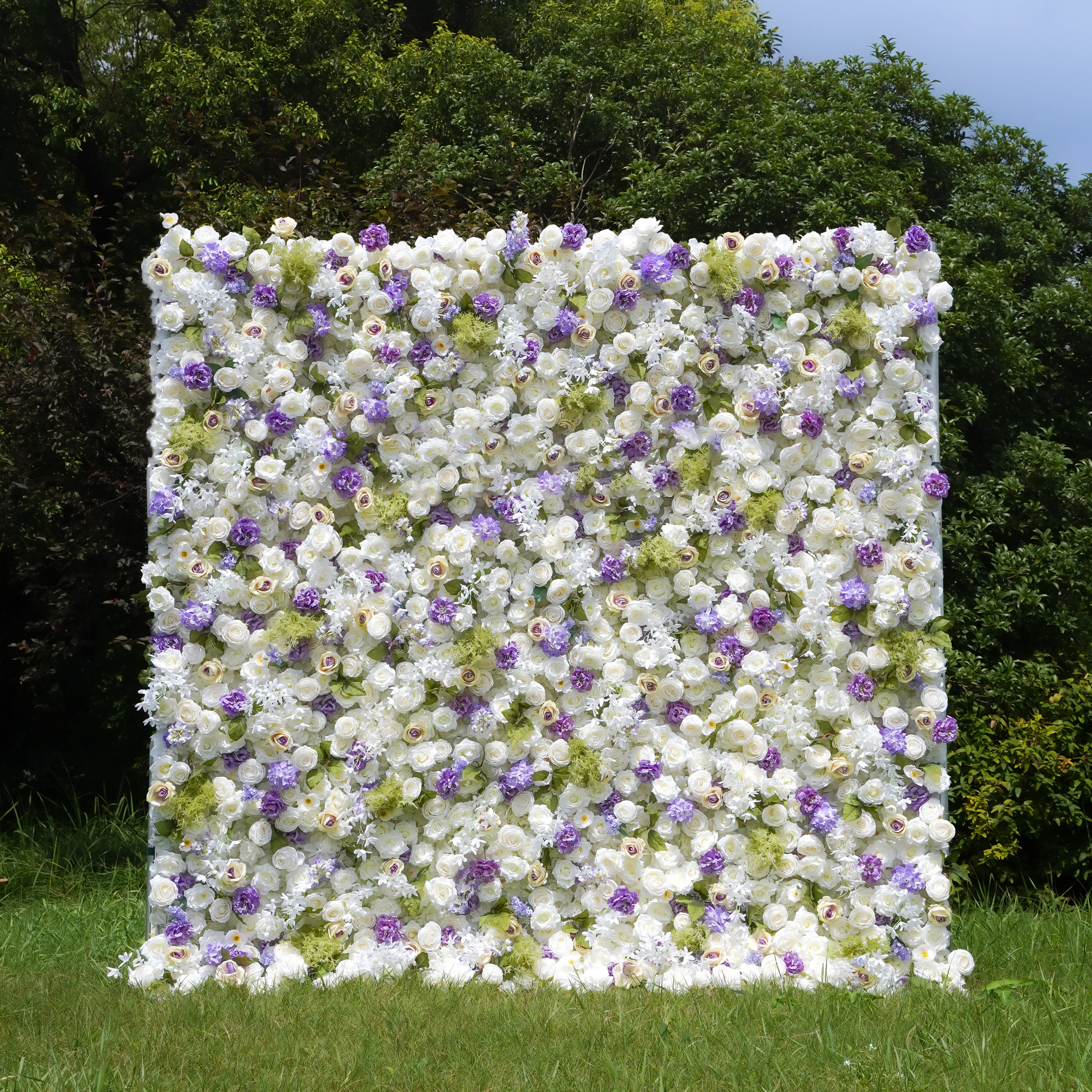 Lilianne：7D Fabric Artificial rolling up curtain flower wall