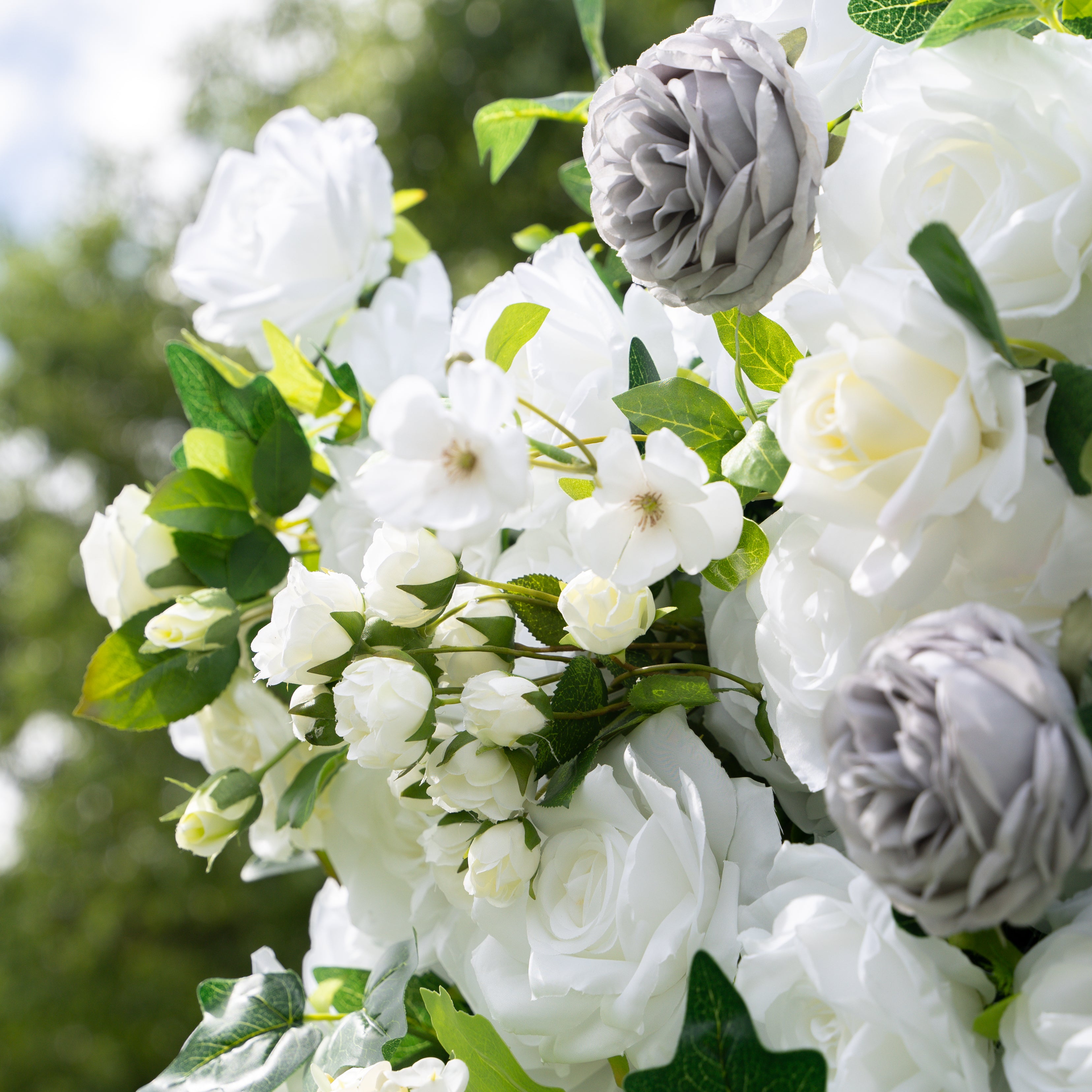 Louise：4D Fabric Artificial rolling up curtain flower wall