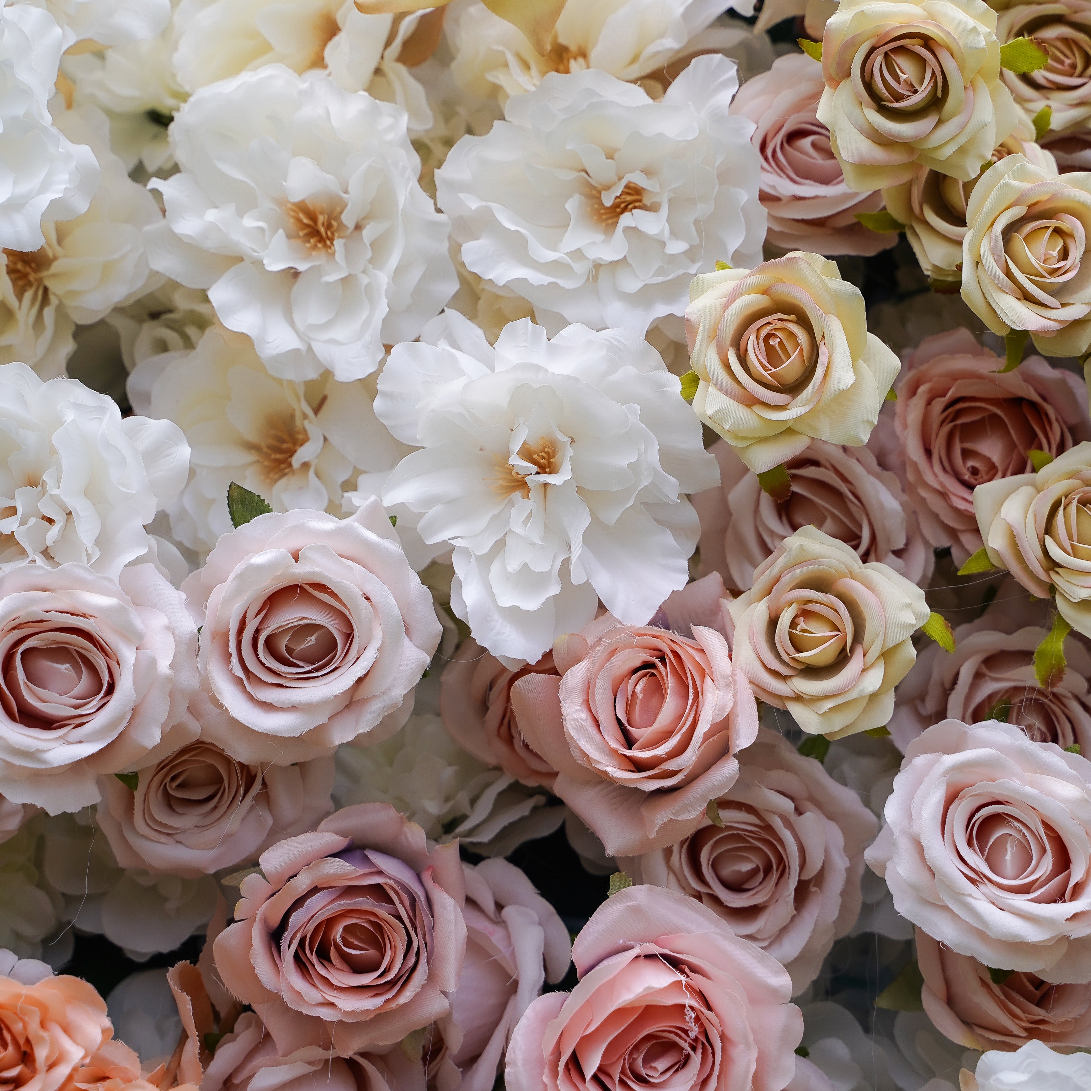 Matilda：7D Fabric Artificial rolling up curtain flower wall