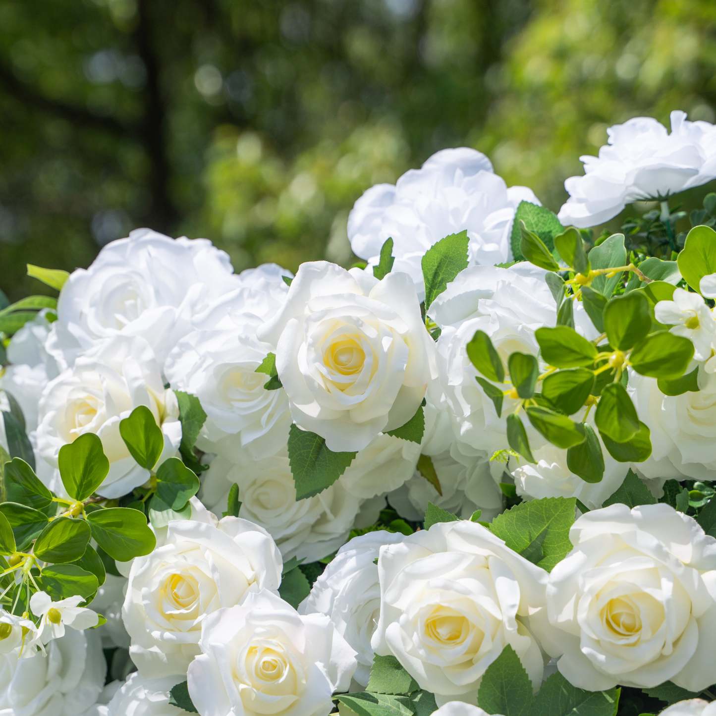 Moonlight：3D Fabric Artificial rolling up curtain flower wall