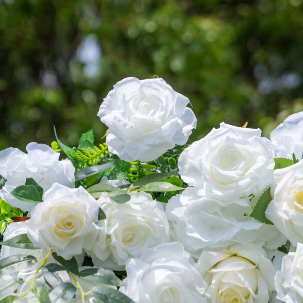 Moonlight：3D Fabric Artificial rolling up curtain flower wall