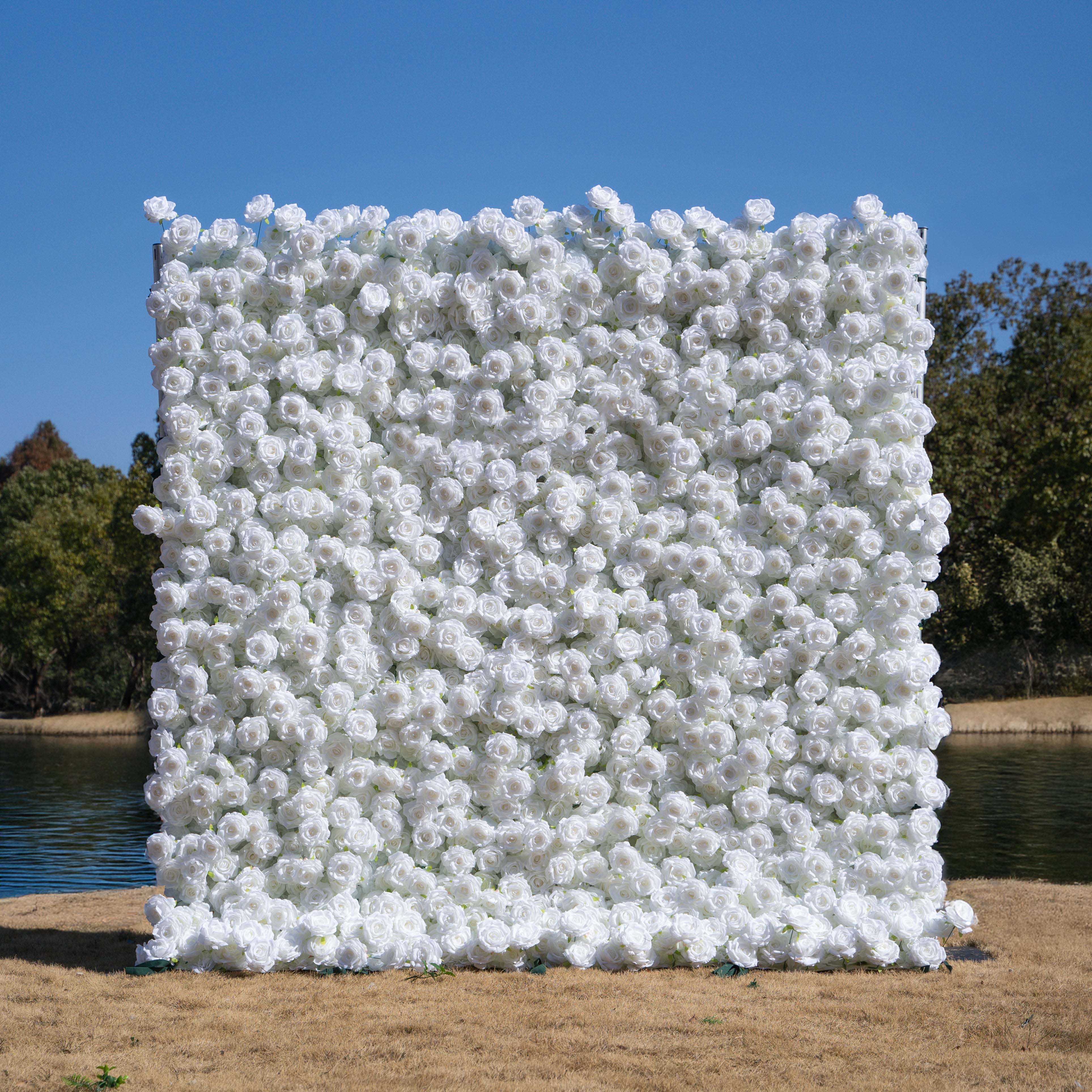 Romance：3D Fabric Artificial rolling up curtain flower wall