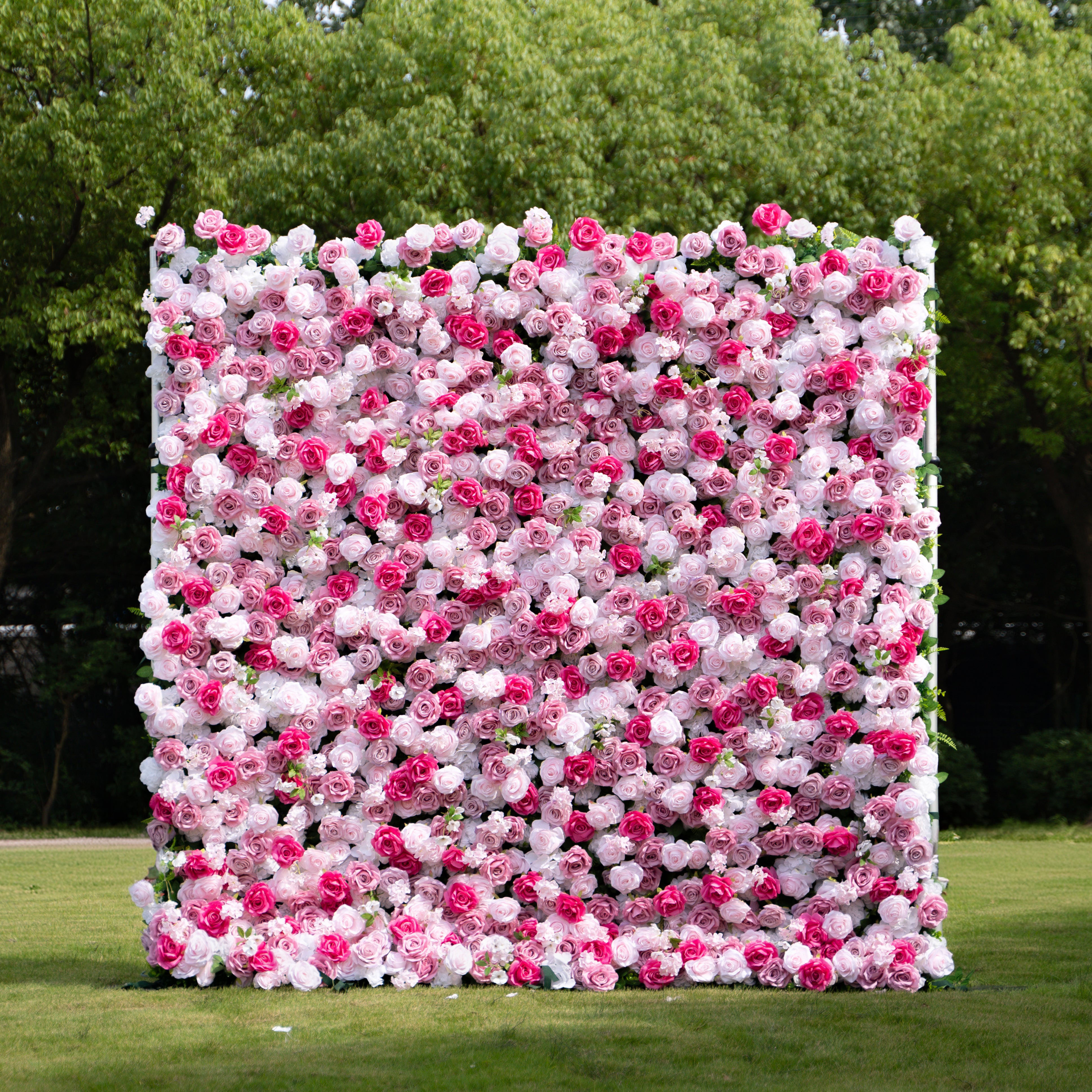 Rosalie：3D Fabric Artificial rolling up curtain flower wall